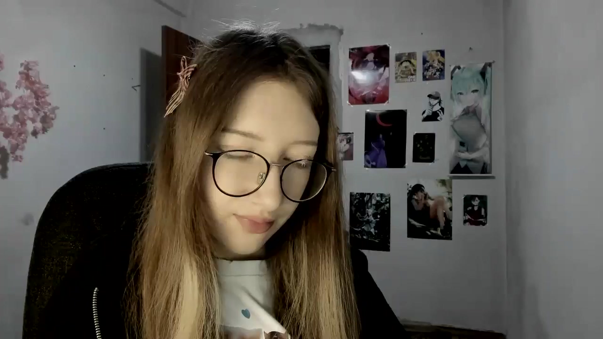Gallery image thumbnail from CandyyCrushh's myfreecams stream on, 06/28/2025, 20:04 image 19 of 20
