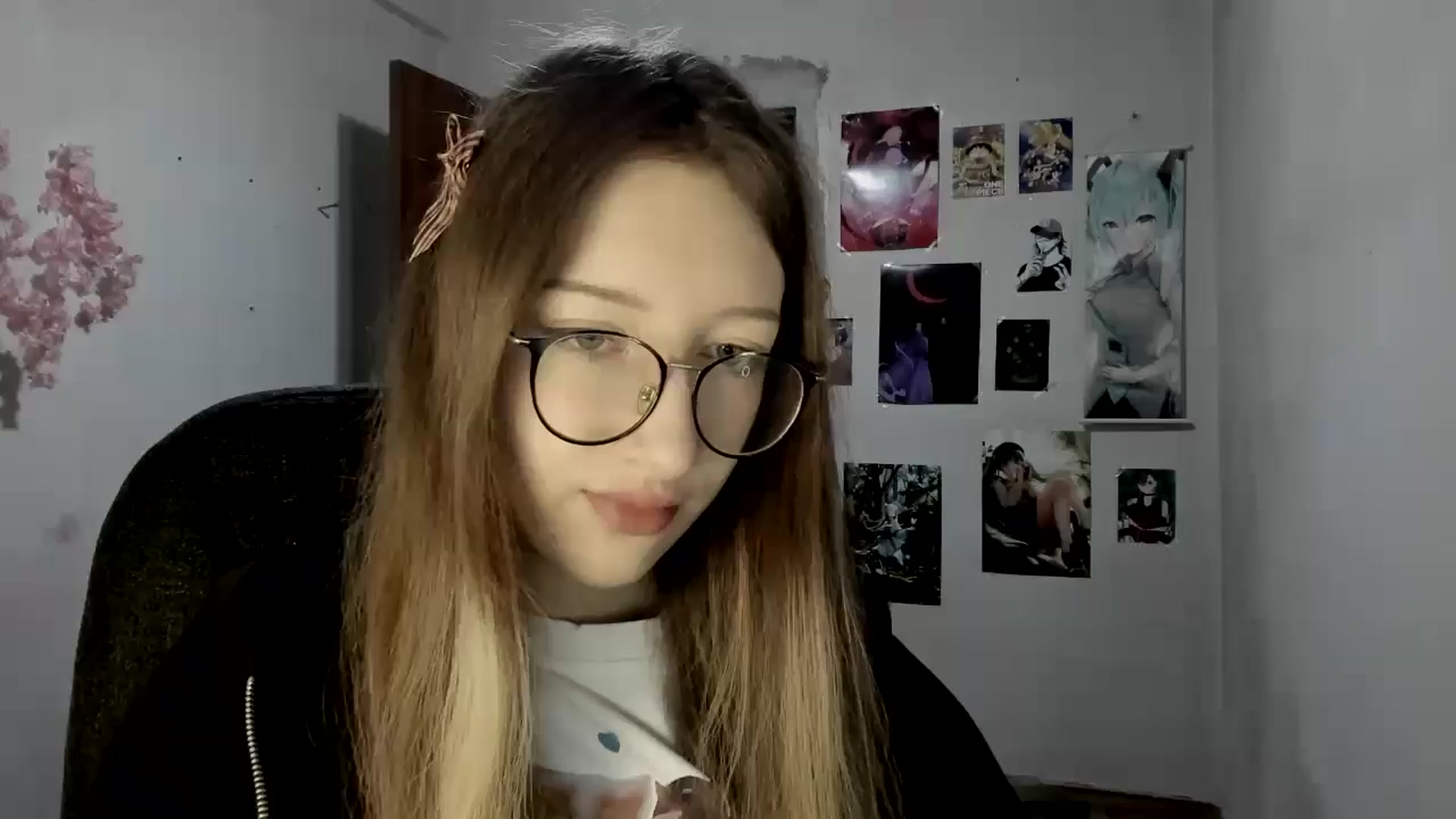 Gallery image thumbnail from CandyyCrushh's myfreecams stream on, 06/28/2025, 20:04 image 10 of 20