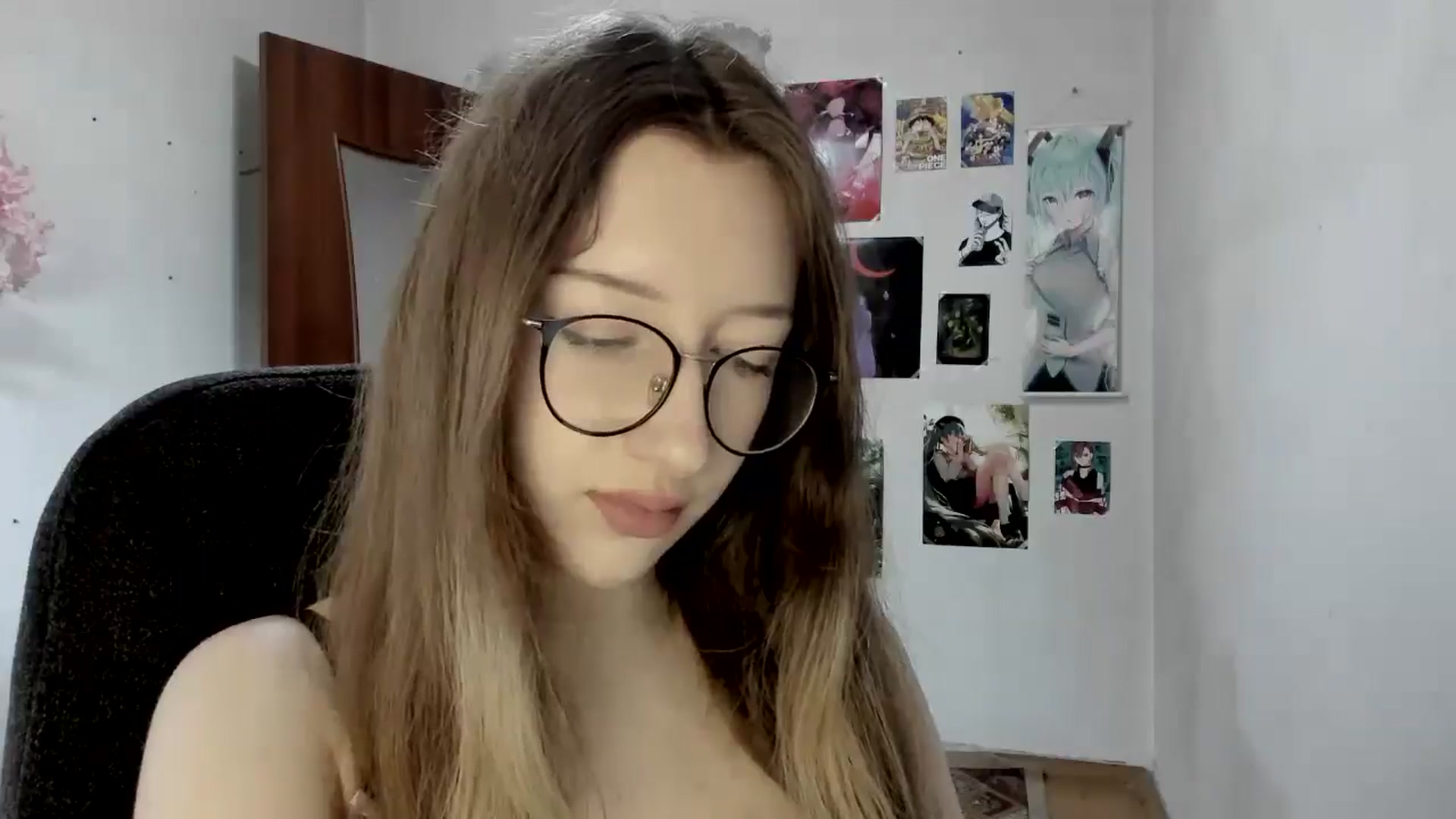 Gallery image thumbnail from CandyyCrushh's myfreecams stream on, 07/11/2025, 09:09 image 4 of 20