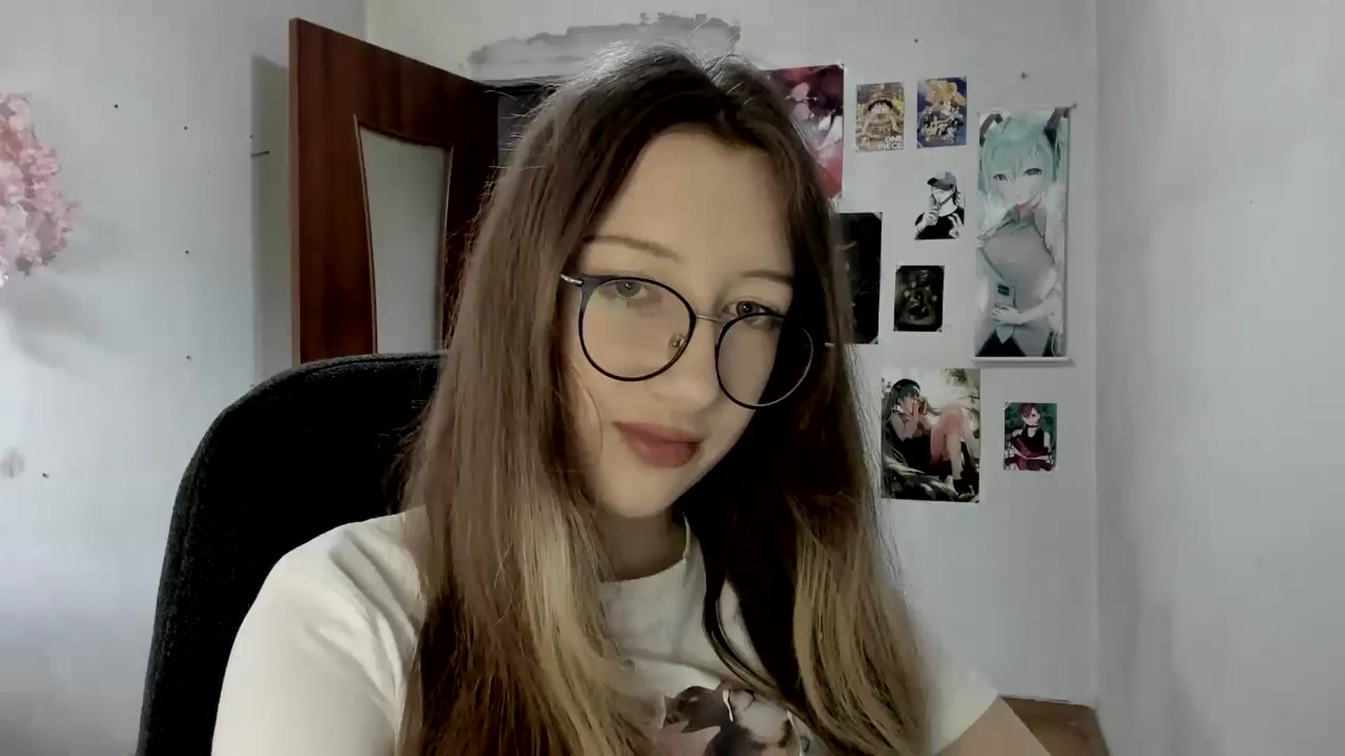 Gallery image thumbnail from CandyyCrushh's myfreecams stream on, 07/12/2025, 09:57 image 13 of 20