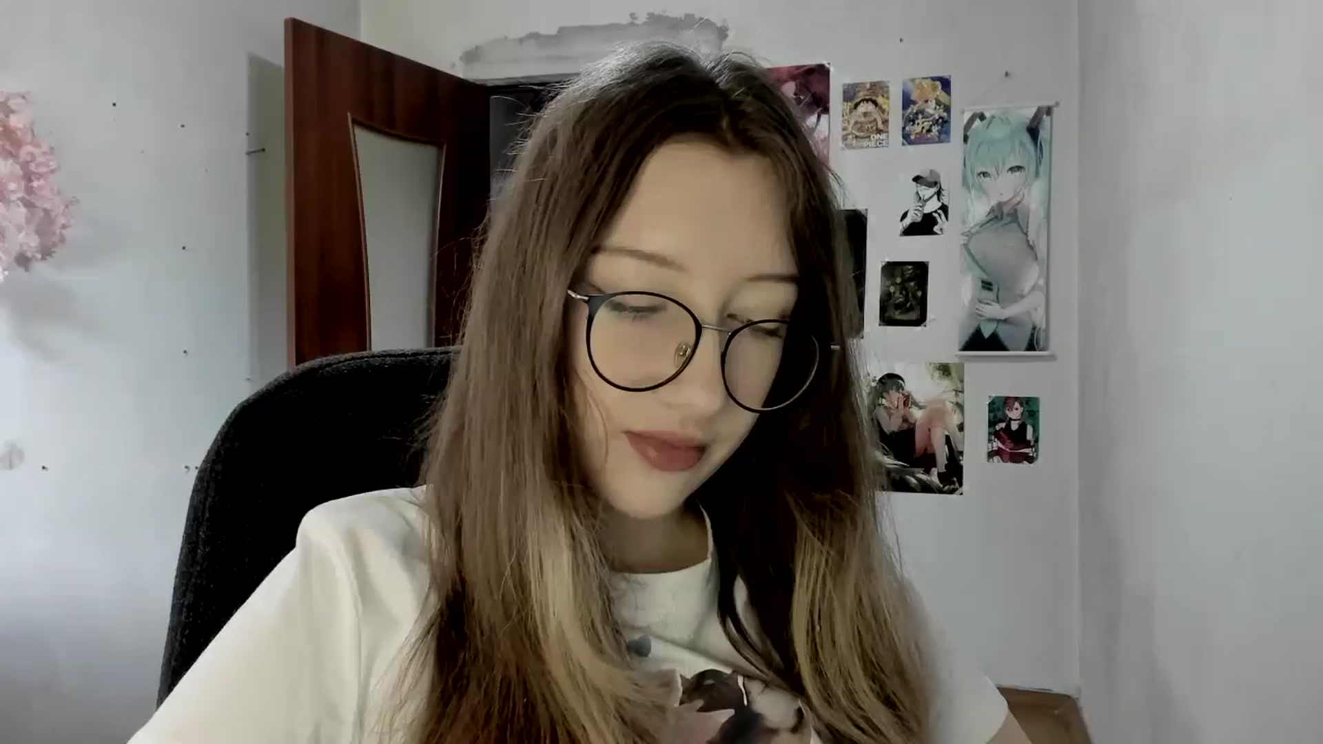 Gallery image thumbnail from CandyyCrushh's myfreecams stream on, 07/12/2025, 09:57 image 12 of 20
