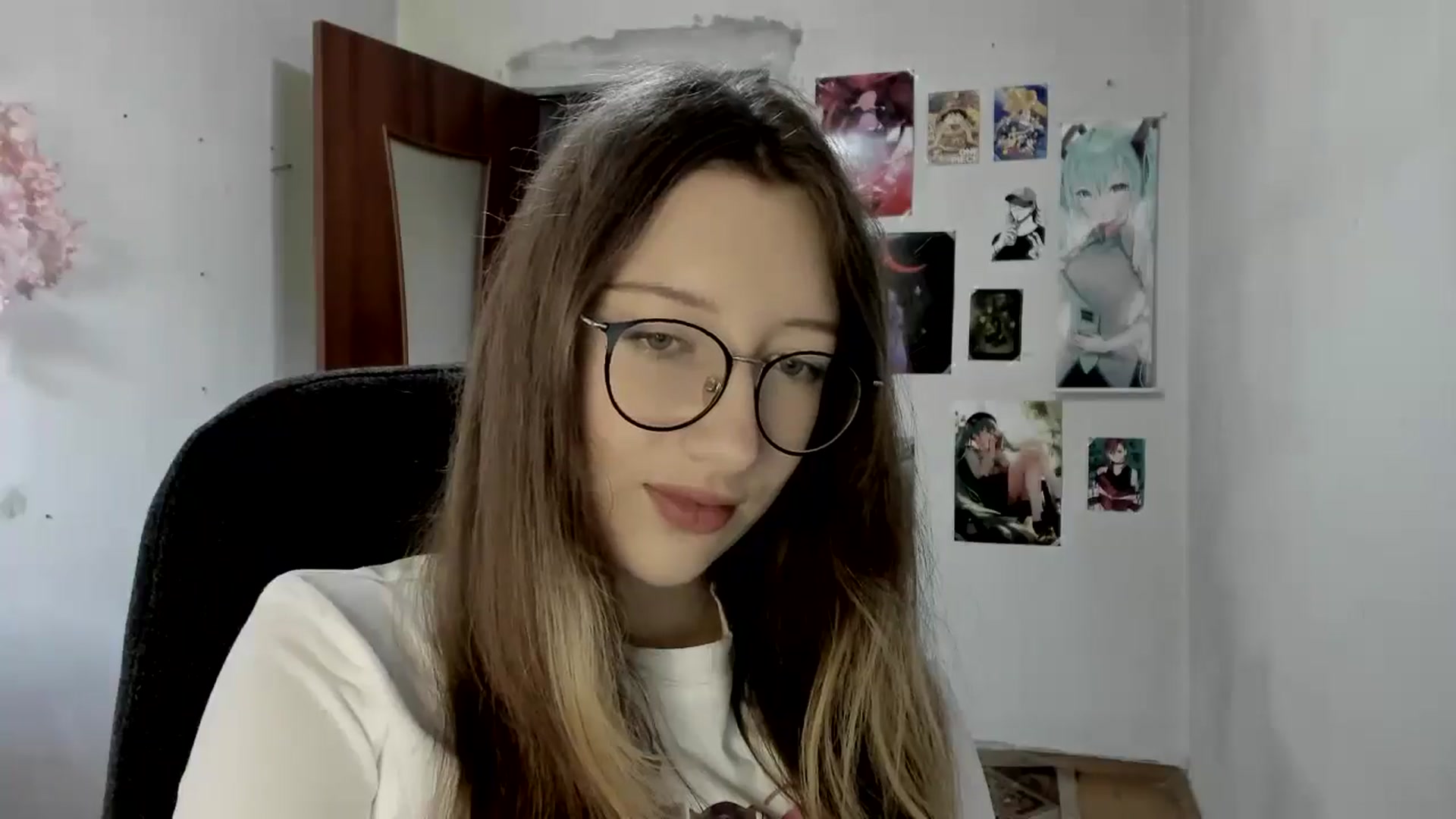 Gallery image thumbnail from CandyyCrushh's myfreecams stream on, 07/12/2025, 10:51 image 6 of 20
