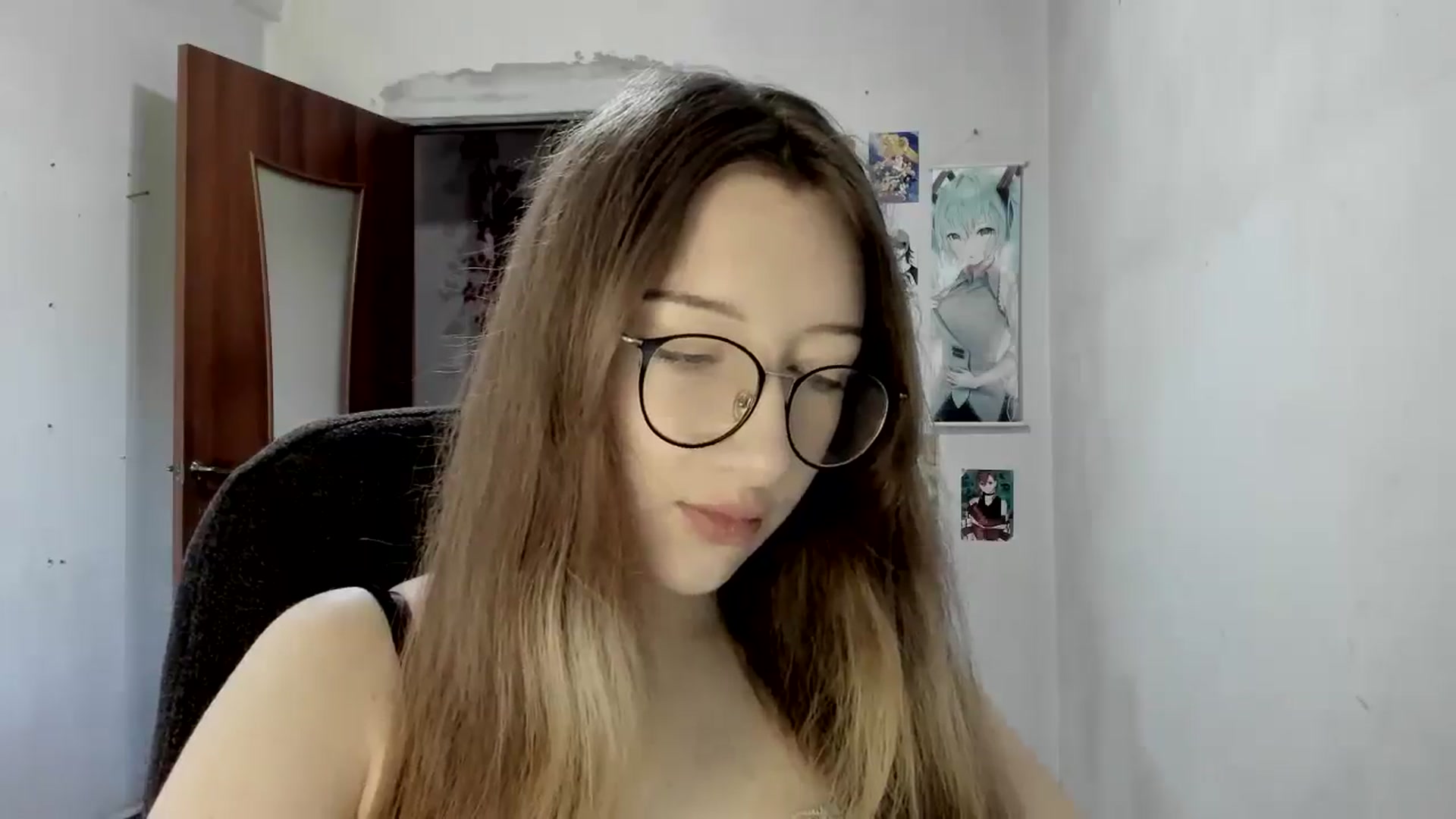 Gallery image thumbnail from CandyyCrushh's myfreecams stream on, 07/14/2025, 10:32 image 7 of 20