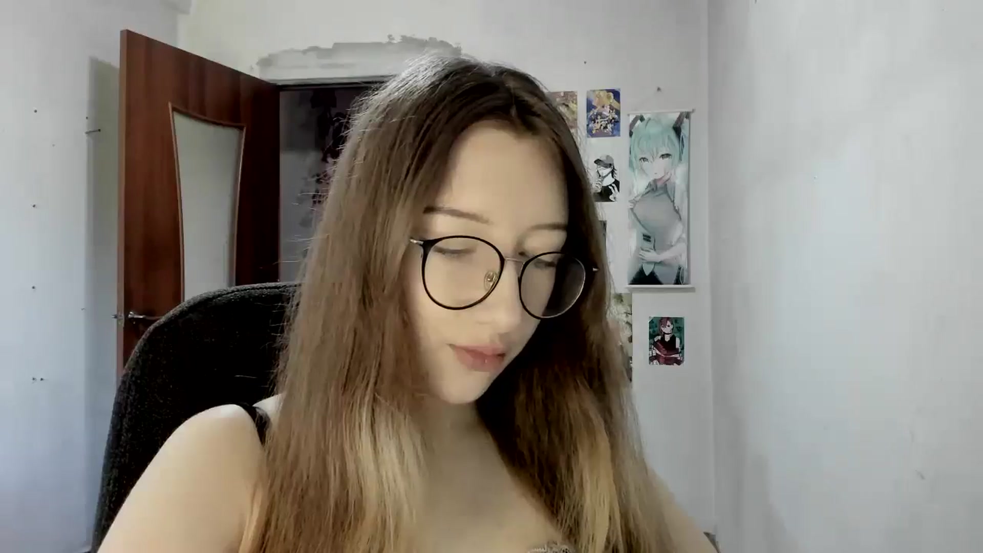 Gallery image thumbnail from CandyyCrushh's myfreecams stream on, 07/14/2025, 10:32 image 8 of 20