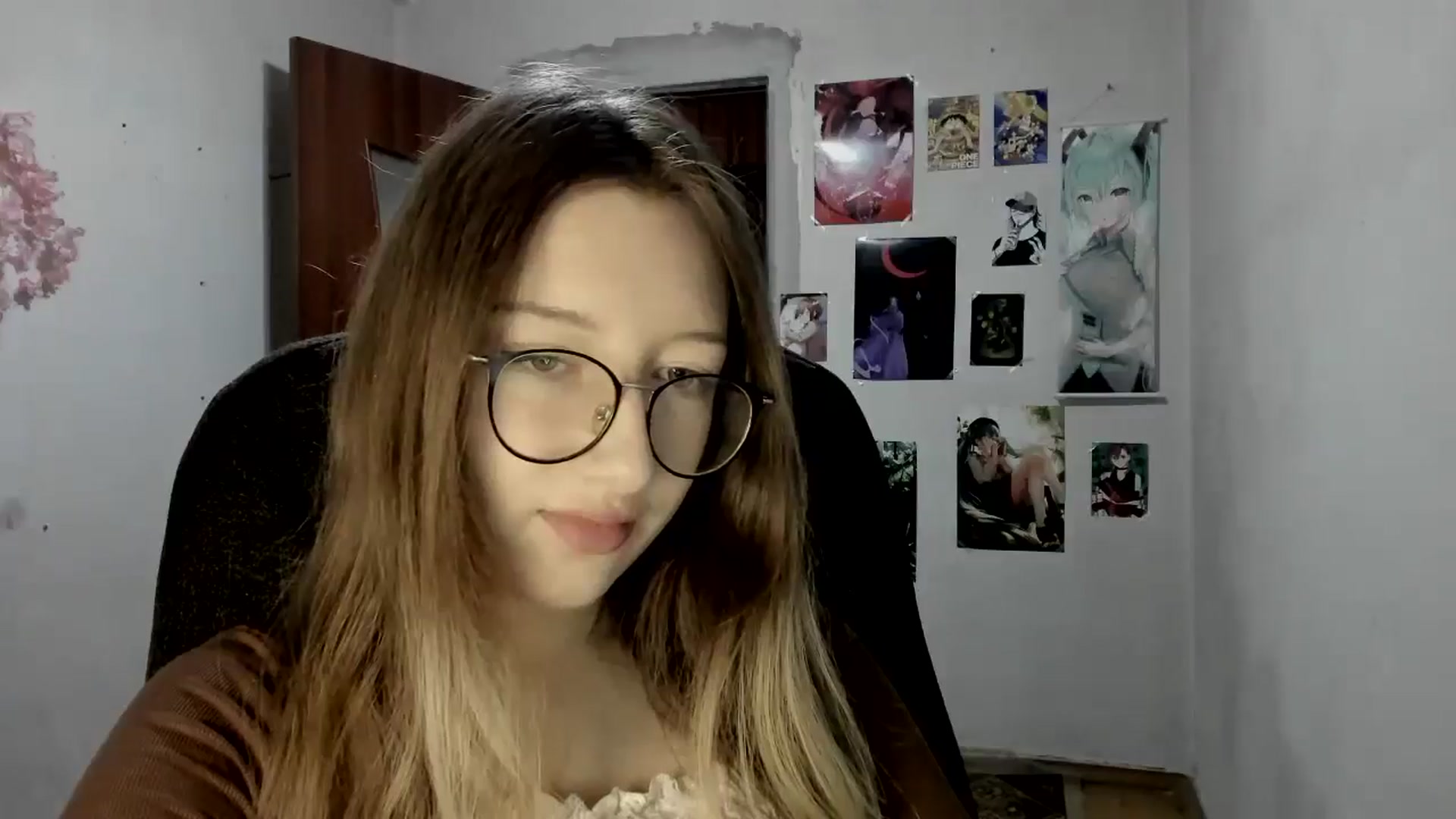 Gallery image thumbnail from CandyyCrushh's myfreecams stream on, 07/25/2025, 18:34 image 18 of 20