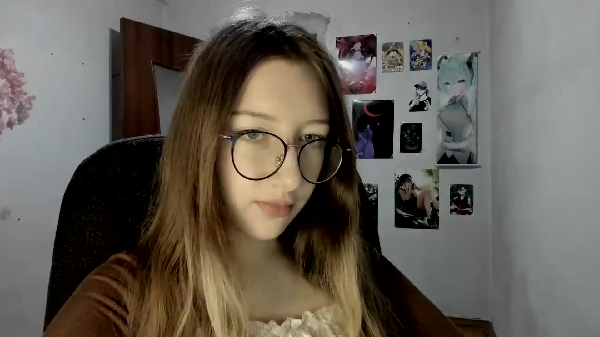 Gallery image thumbnail from CandyyCrushh's myfreecams stream on, 07/25/2025, 19:45 image 1 of 20