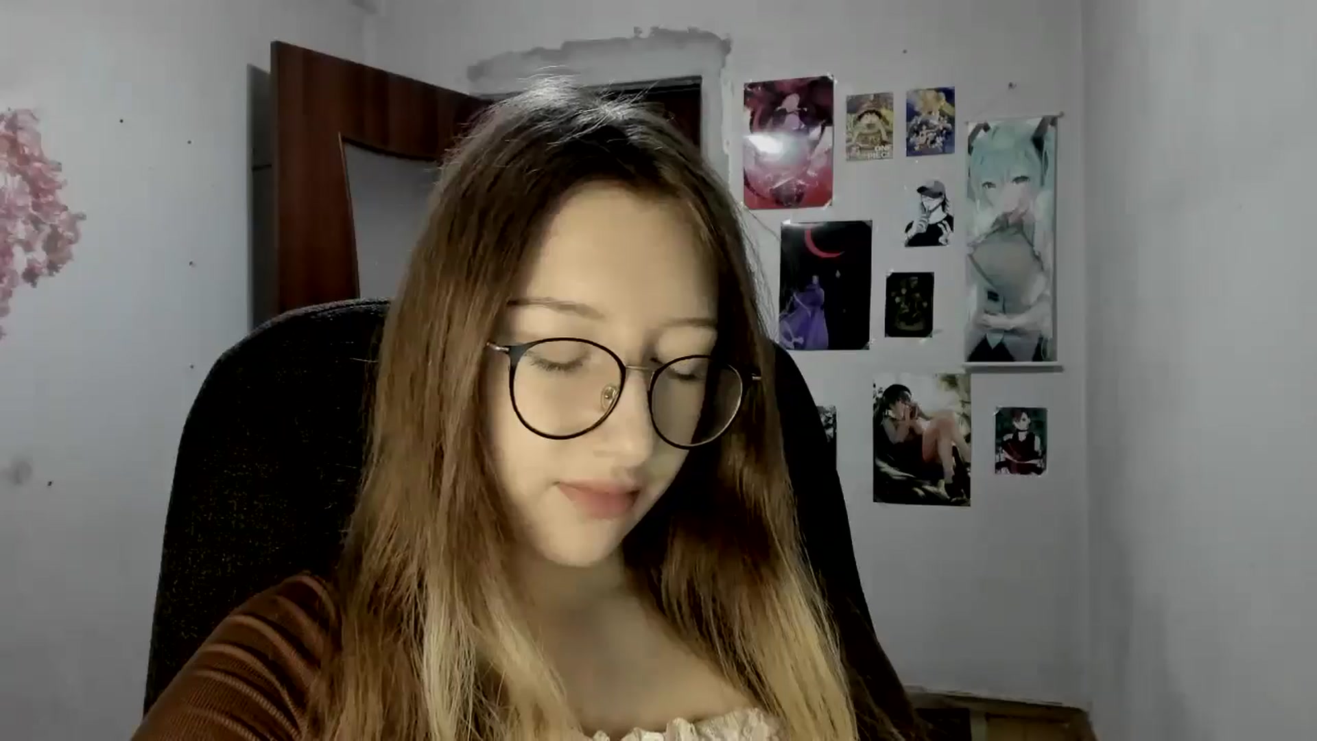 Gallery image thumbnail from CandyyCrushh's myfreecams stream on, 07/25/2025, 19:45 image 20 of 20