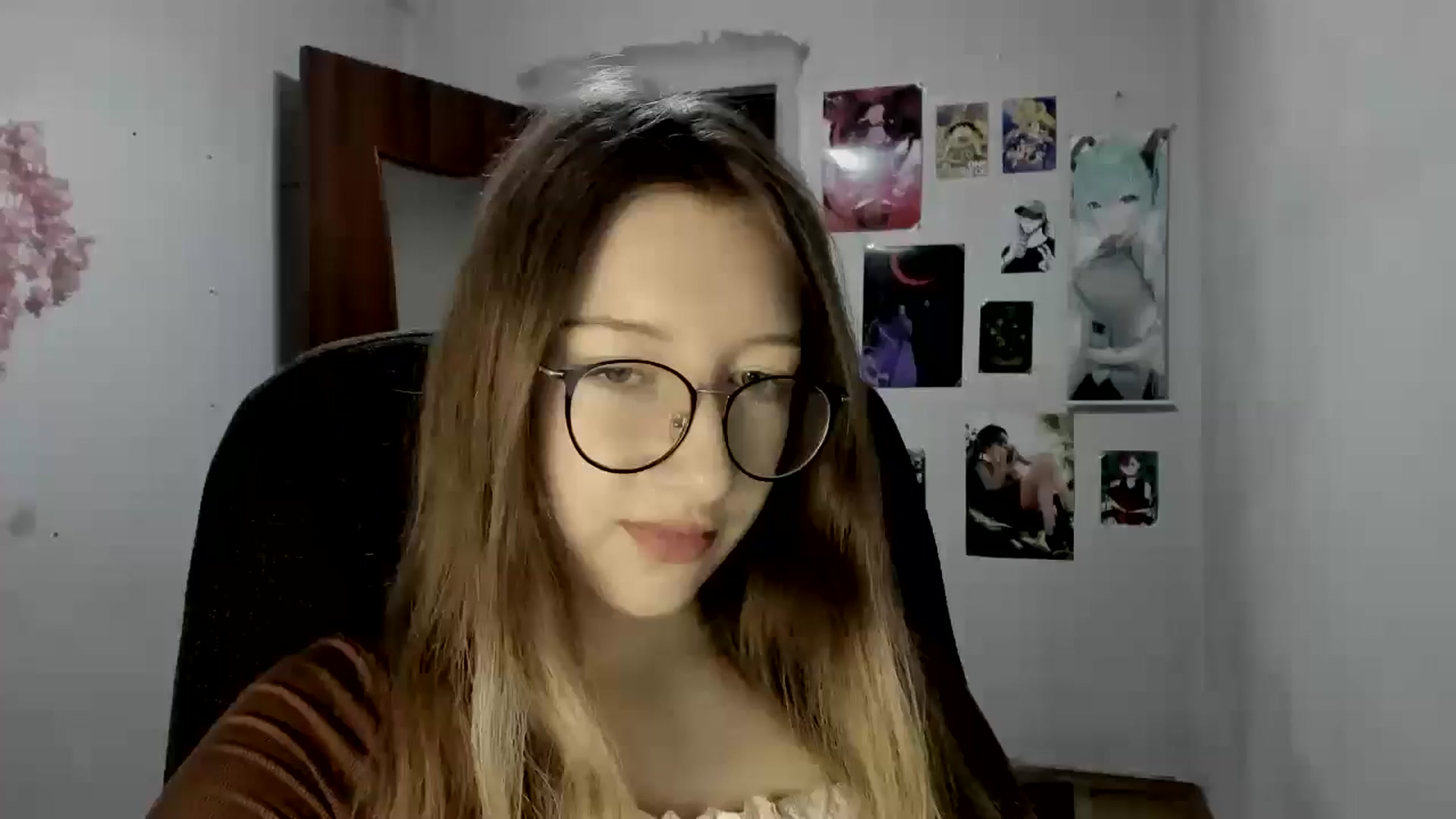Gallery image thumbnail from CandyyCrushh's myfreecams stream on, 07/25/2025, 19:45 image 17 of 20