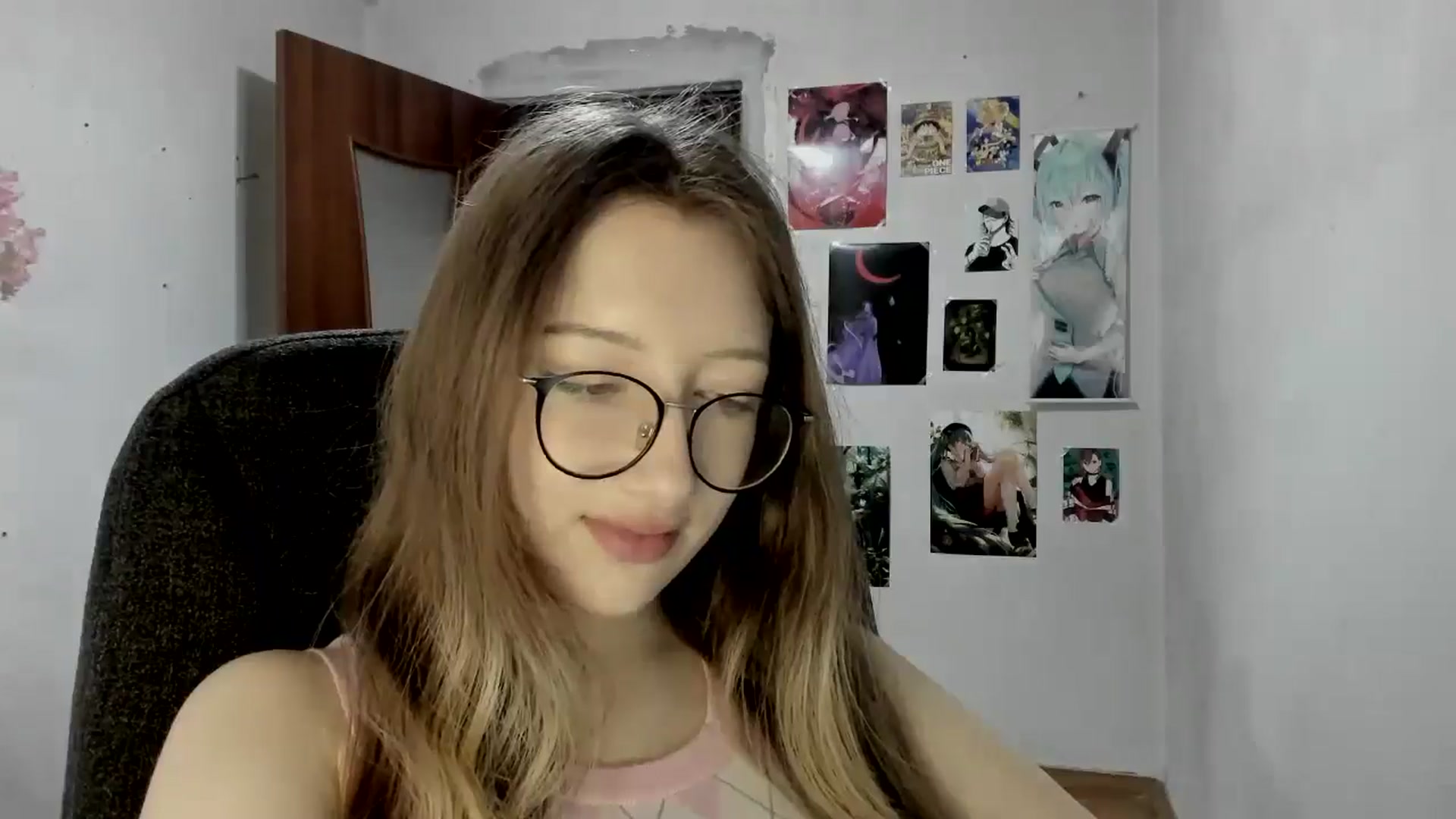 Gallery image thumbnail from CandyyCrushh's myfreecams stream on, 07/26/2025, 16:45 image 2 of 20