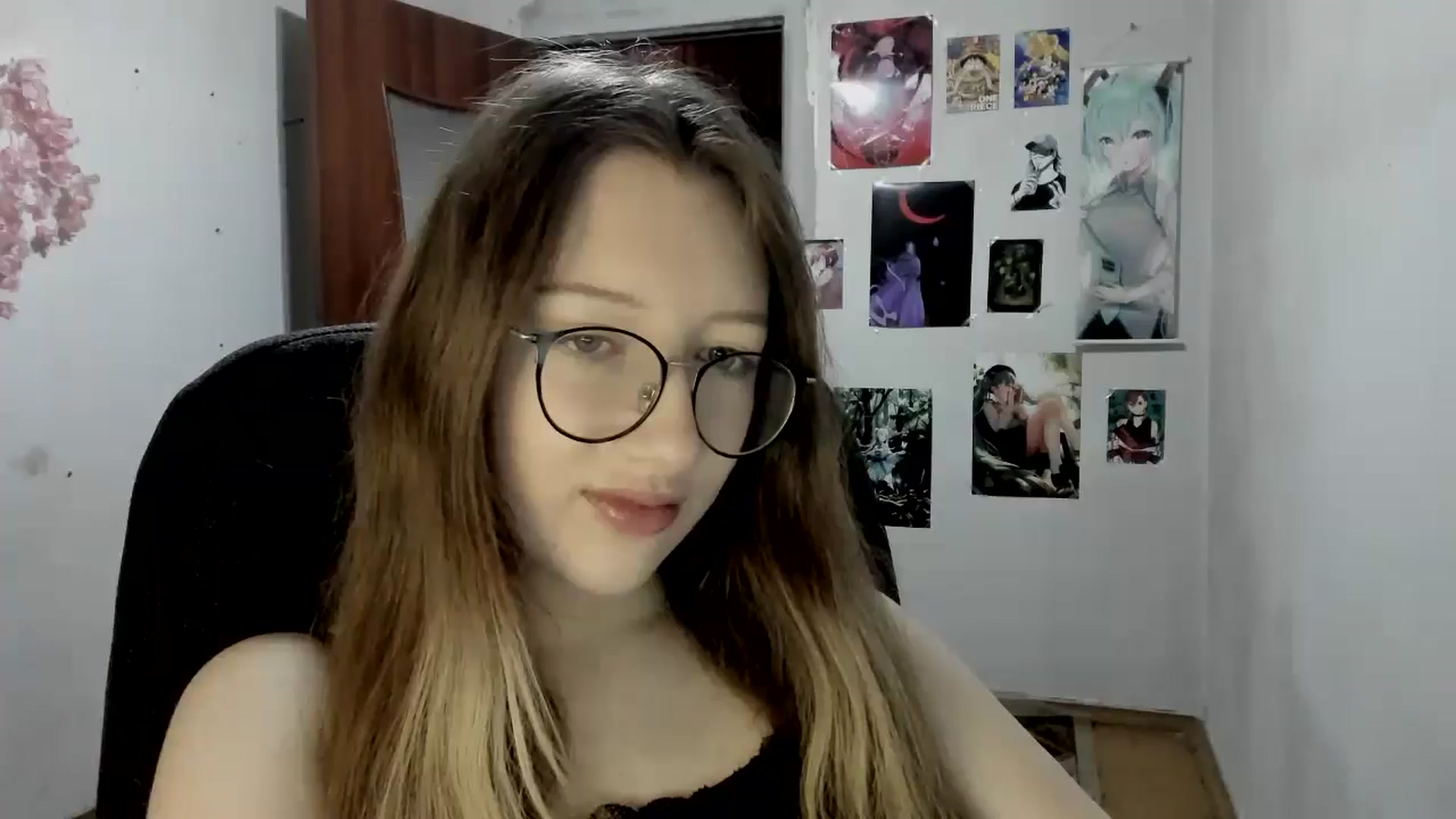 Gallery image thumbnail from CandyyCrushh's myfreecams stream on, 07/29/2025, 19:16 image 17 of 20