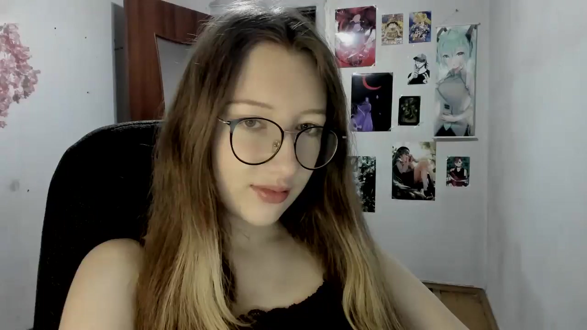Gallery image thumbnail from CandyyCrushh's myfreecams stream on, 07/29/2025, 19:16 image 1 of 20
