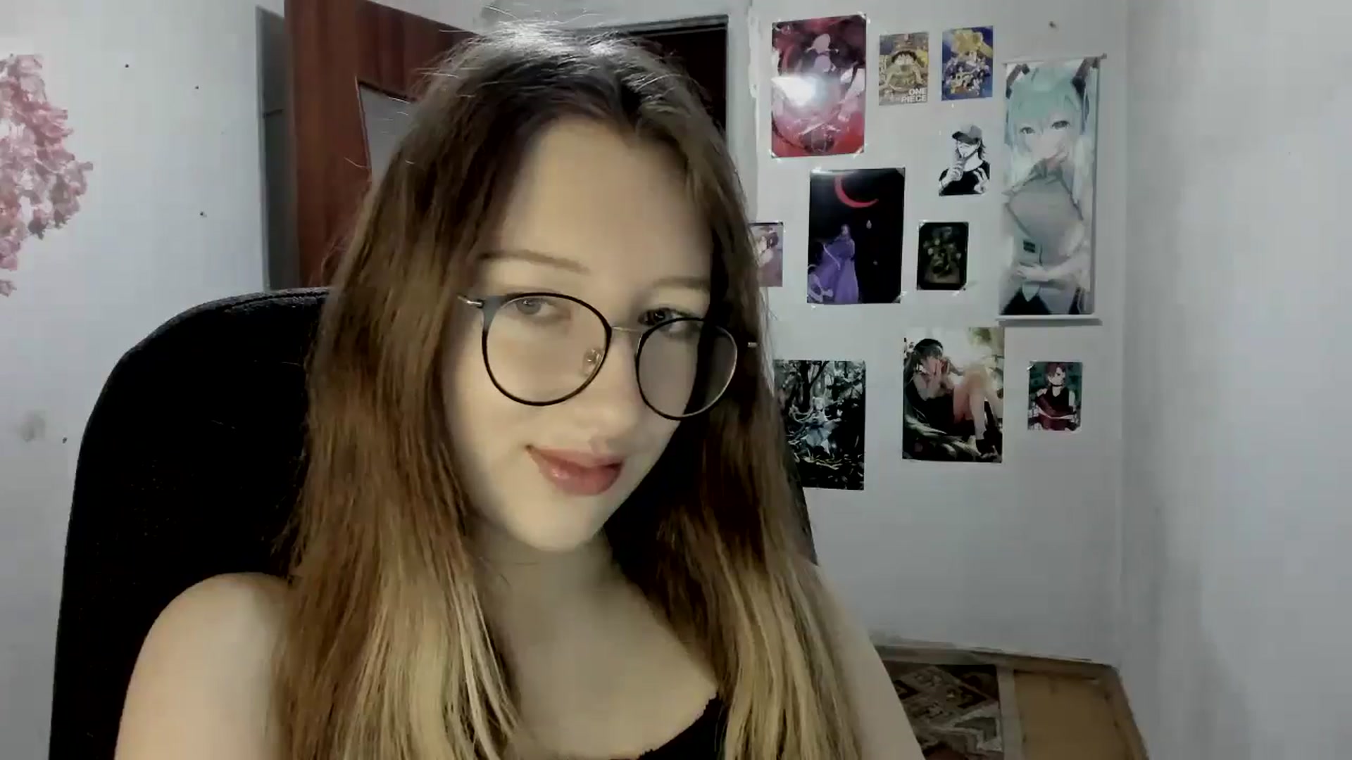 Gallery image thumbnail from CandyyCrushh's myfreecams stream on, 07/29/2025, 19:16 image 13 of 20