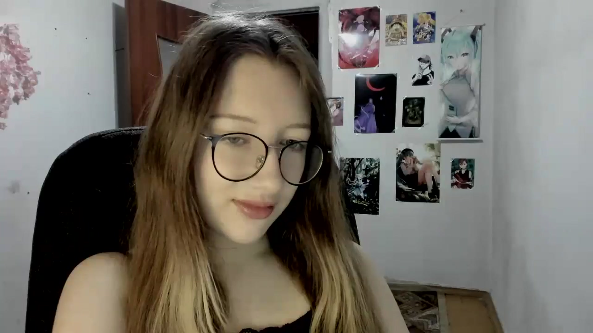 Gallery image thumbnail from CandyyCrushh's myfreecams stream on, 07/29/2025, 19:16 image 14 of 20