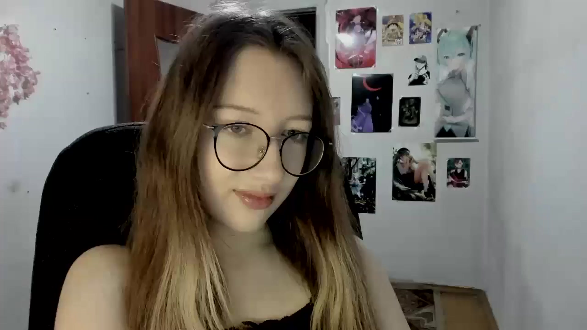 Gallery image thumbnail from CandyyCrushh's myfreecams stream on, 07/29/2025, 19:16 image 10 of 20