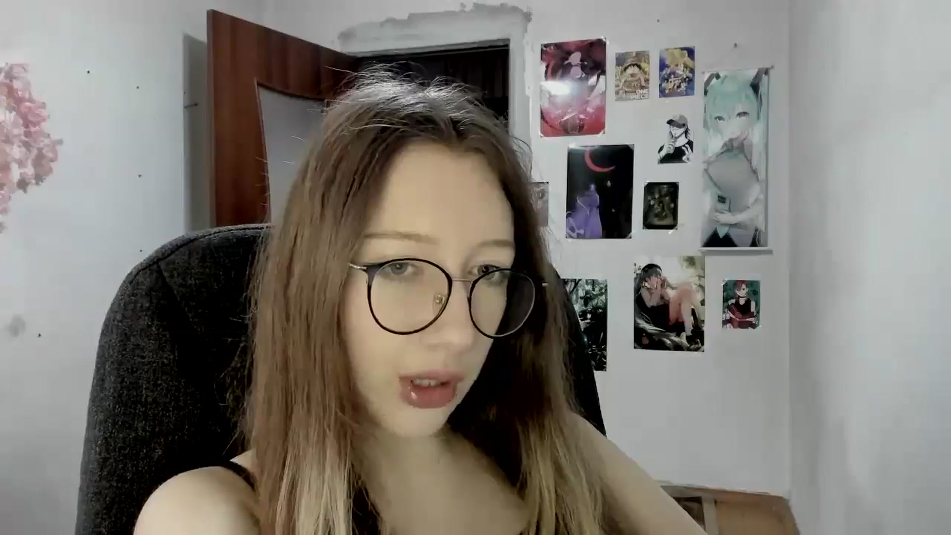 Gallery image thumbnail from CandyyCrushh's myfreecams stream on, 07/30/2025, 16:20 image 20 of 20