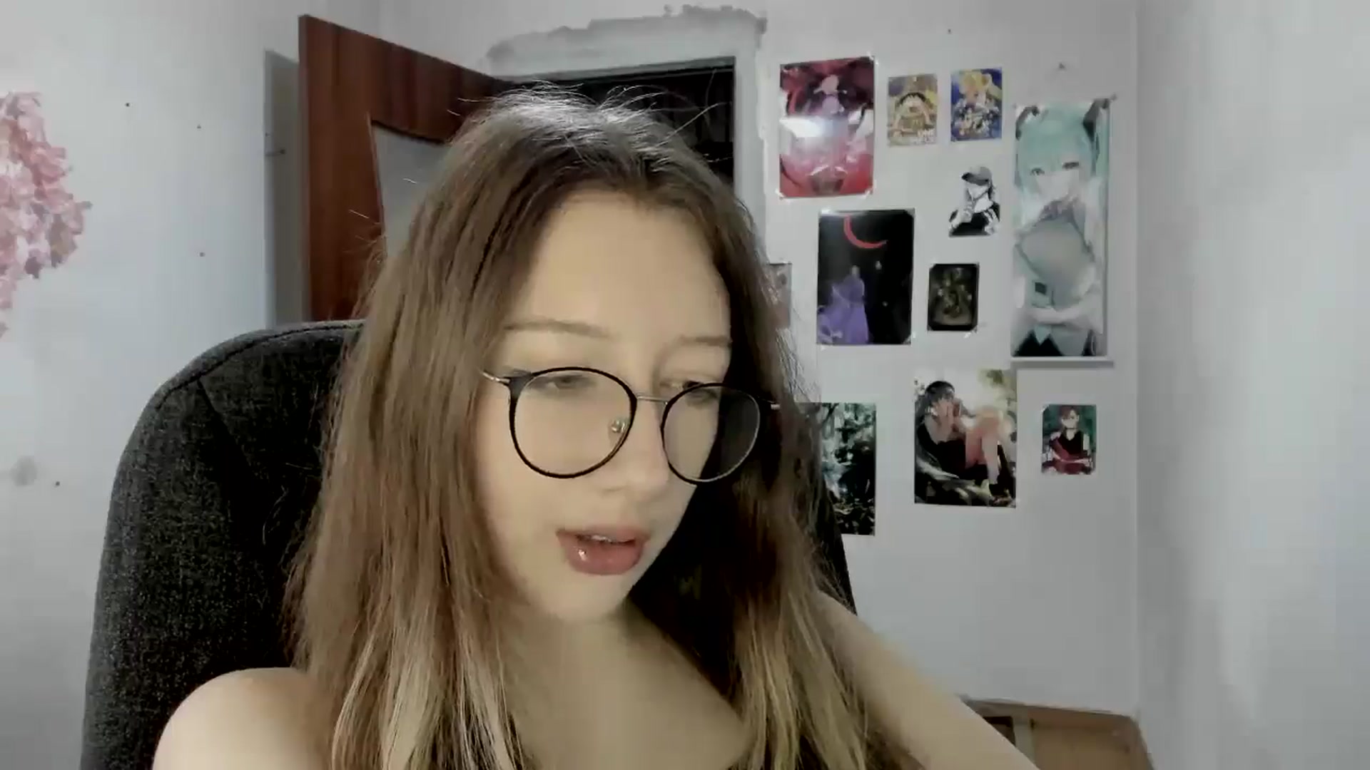 Gallery image thumbnail from CandyyCrushh's myfreecams stream on, 07/30/2025, 16:20 image 7 of 20