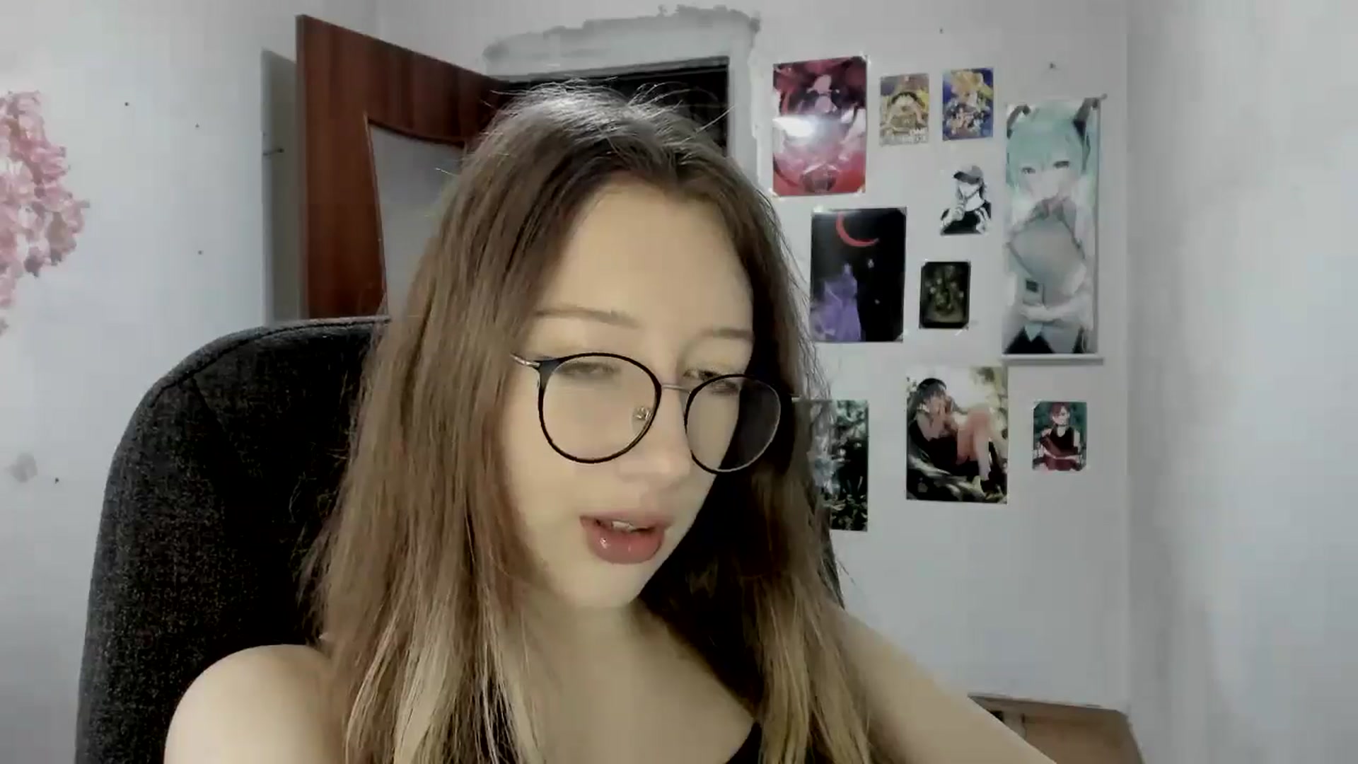 Gallery image thumbnail from CandyyCrushh's myfreecams stream on, 07/30/2025, 16:20 image 4 of 20