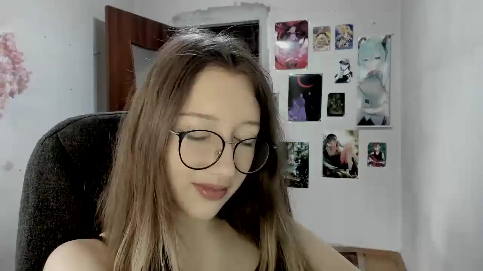 Gallery image thumbnail from CandyyCrushh's myfreecams stream on, 07/30/2025, 16:20 image 11 of 20