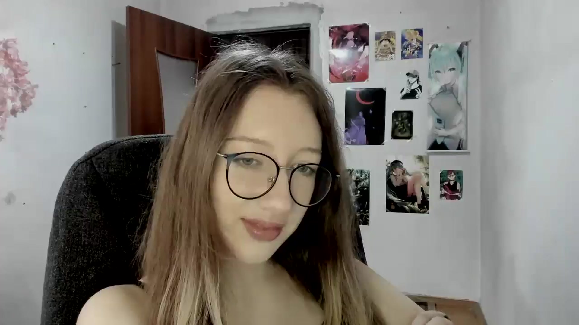 Gallery image thumbnail from CandyyCrushh's myfreecams stream on, 07/30/2025, 16:20 image 19 of 20