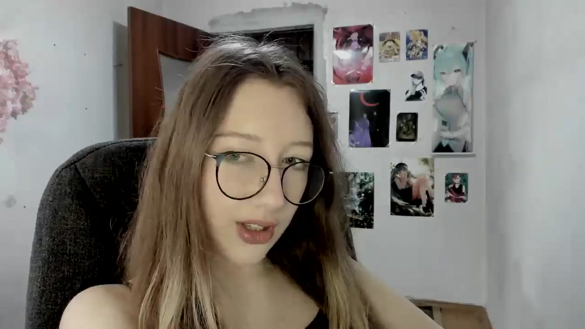 Gallery image thumbnail from CandyyCrushh's myfreecams stream on, 07/30/2025, 16:20 image 8 of 20