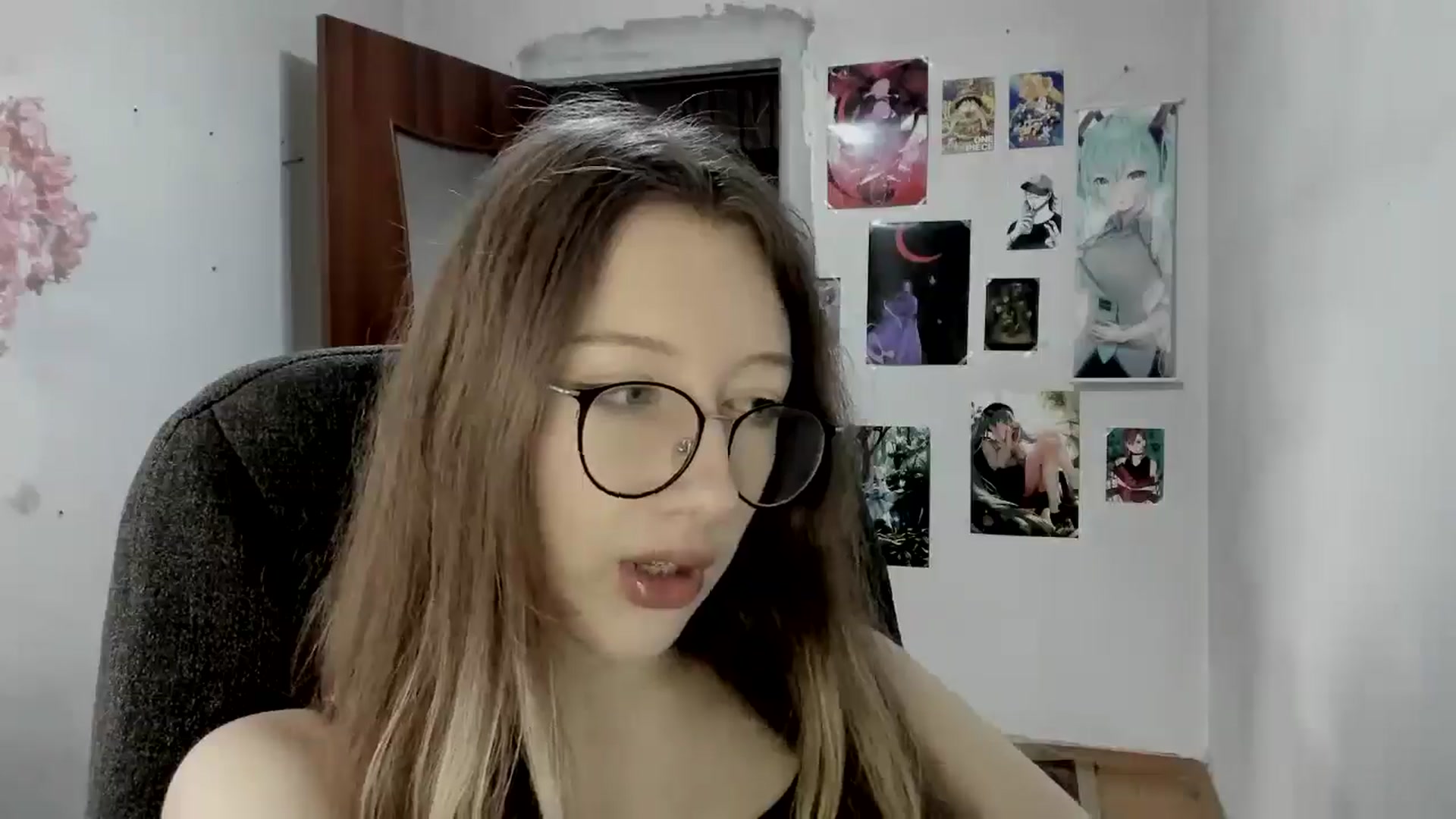 Gallery image thumbnail from CandyyCrushh's myfreecams stream on, 07/30/2025, 16:20 image 14 of 20
