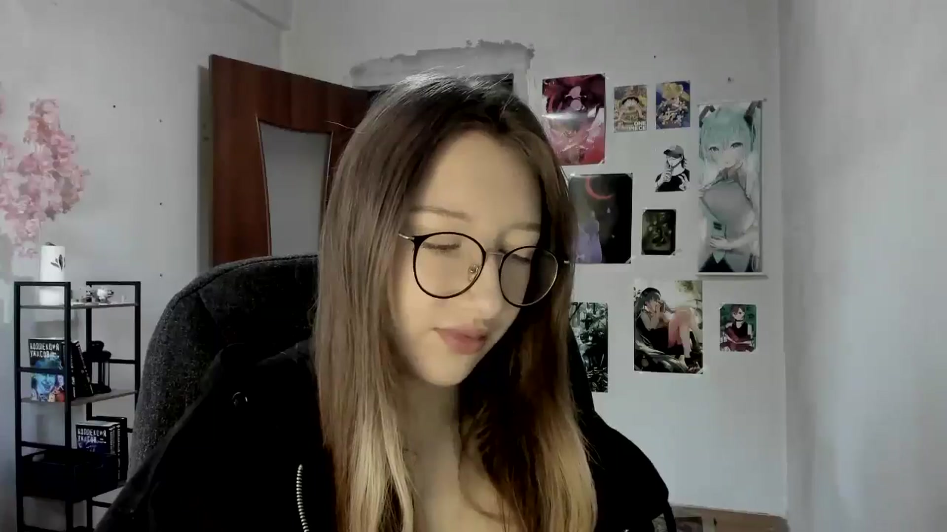 Gallery image thumbnail from CandyyCrushh's myfreecams stream on, 08/20/2025, 13:49 image 7 of 20