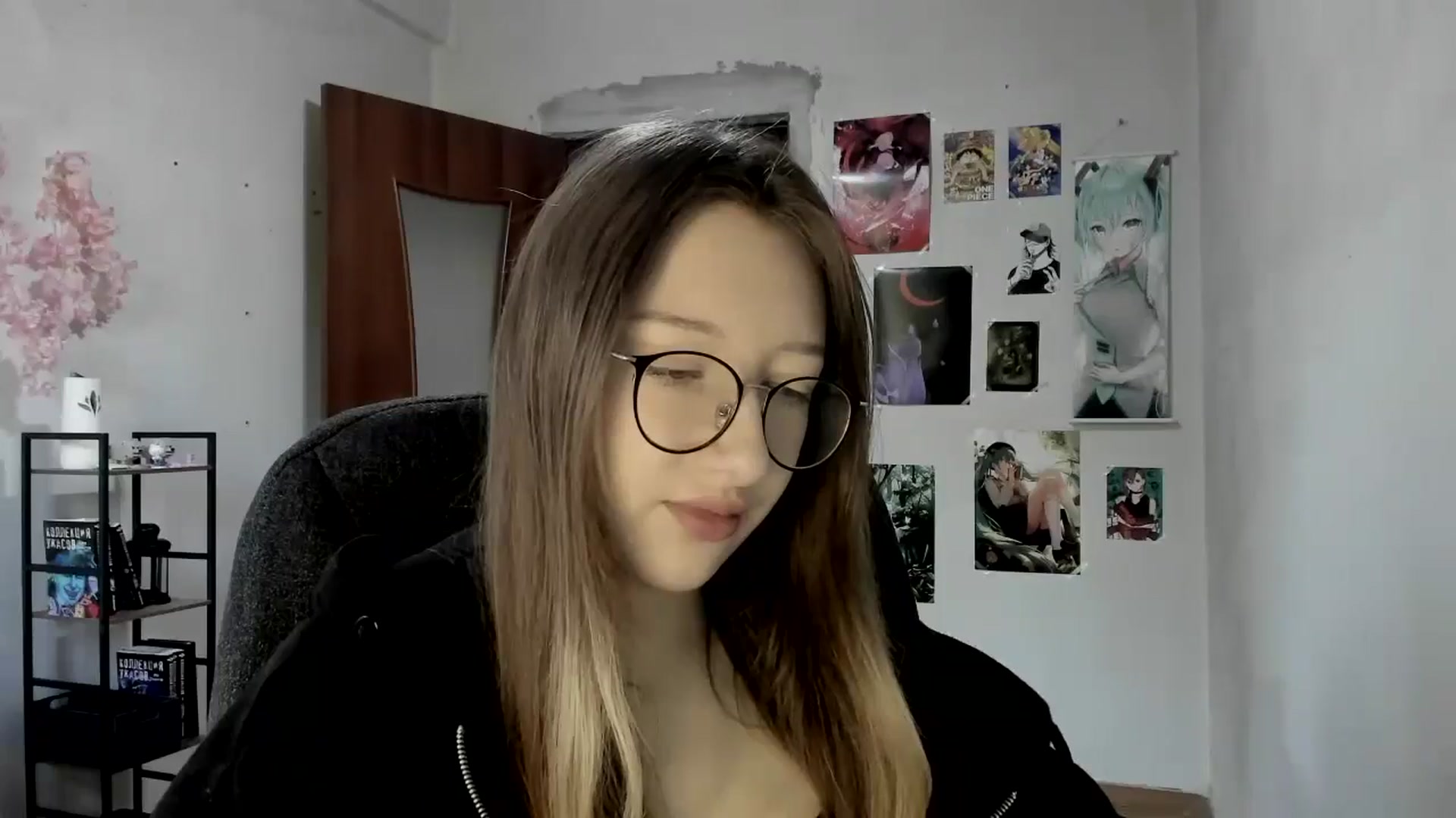 Gallery image thumbnail from CandyyCrushh's myfreecams stream on, 08/20/2025, 13:49 image 13 of 20