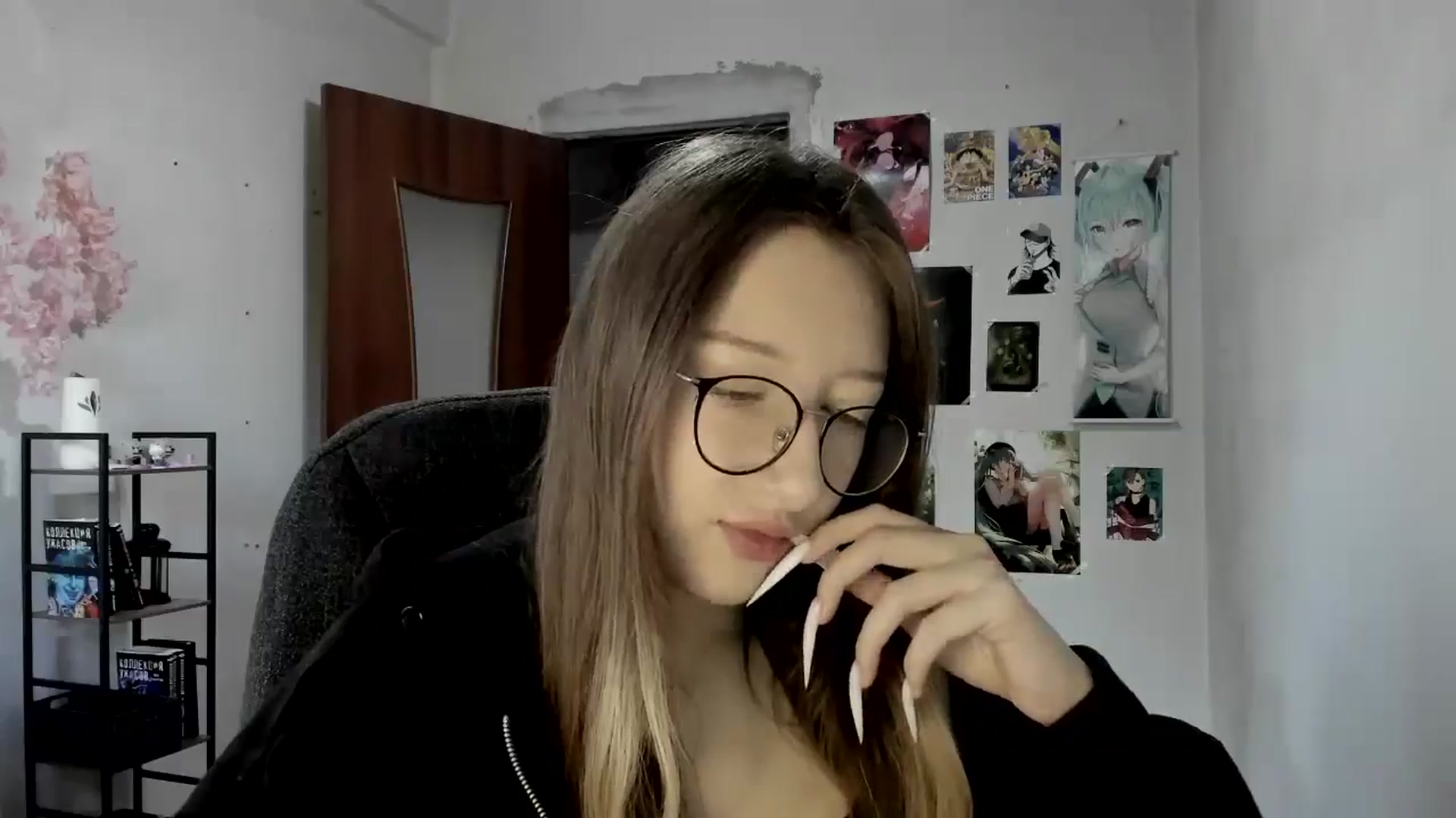 Gallery image thumbnail from CandyyCrushh's myfreecams stream on, 08/20/2025, 13:49 image 17 of 20