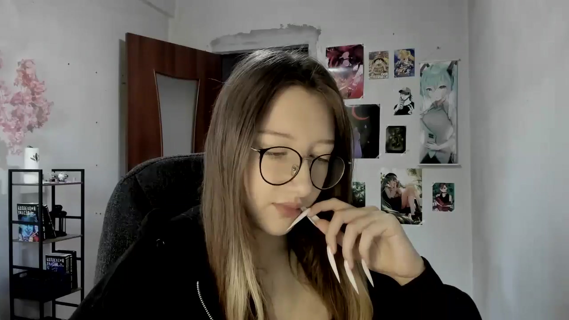 Gallery image thumbnail from CandyyCrushh's myfreecams stream on, 08/20/2025, 13:49 image 18 of 20