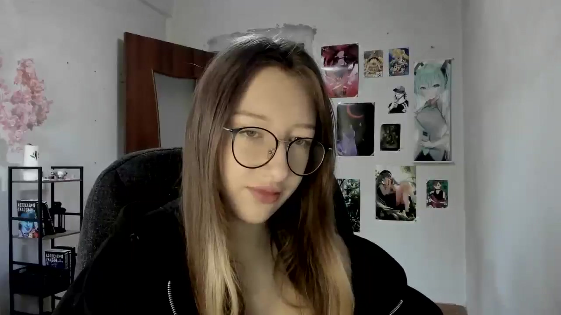 Gallery image thumbnail from CandyyCrushh's myfreecams stream on, 08/20/2025, 13:49 image 4 of 20
