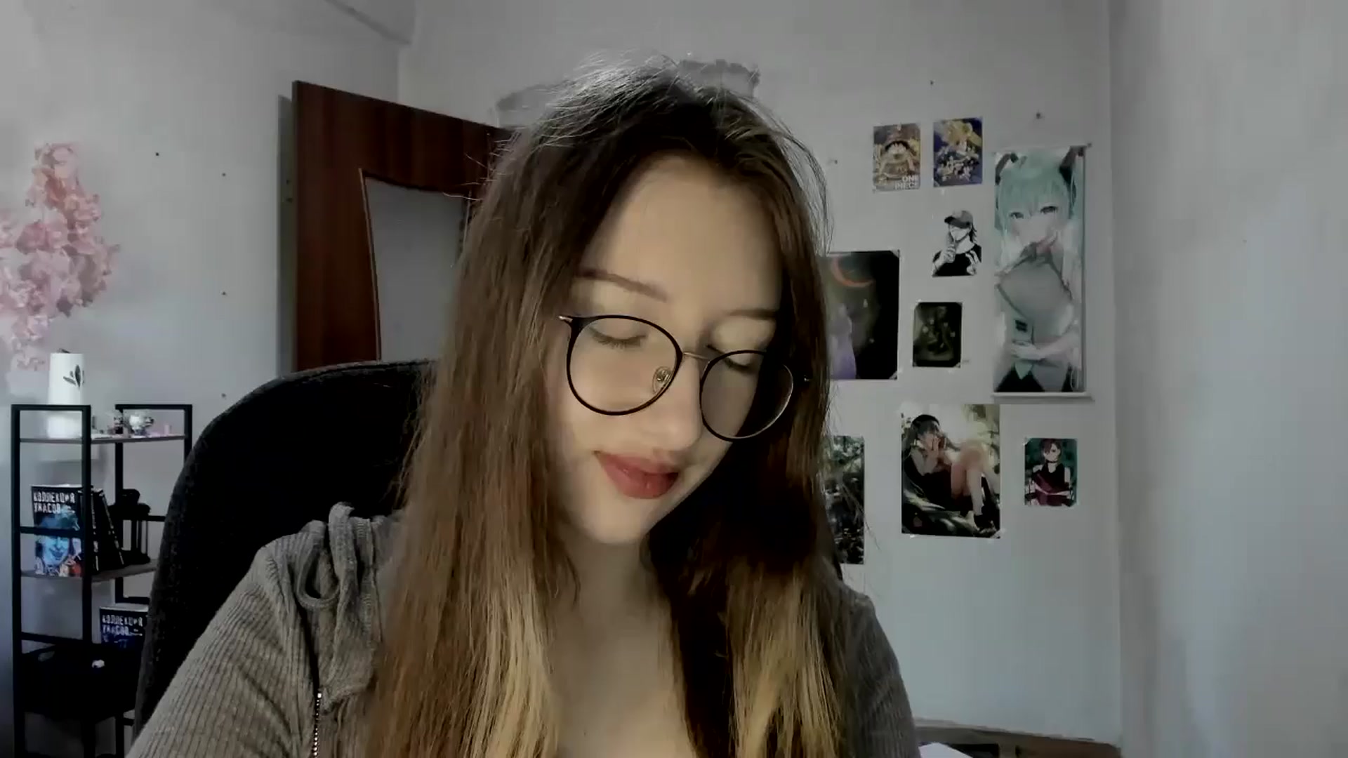 Gallery image thumbnail from CandyyCrushh's myfreecams stream on, 08/29/2025, 11:59 image 1 of 20