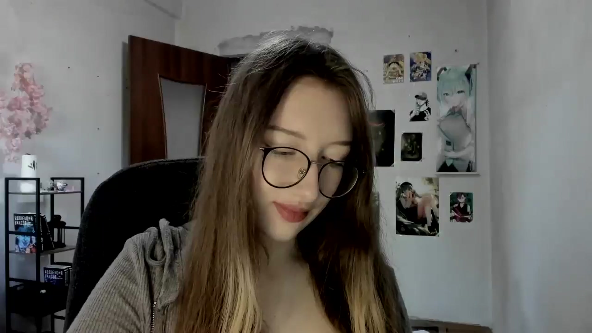 Gallery image thumbnail from CandyyCrushh's myfreecams stream on, 08/29/2025, 11:59 image 15 of 20