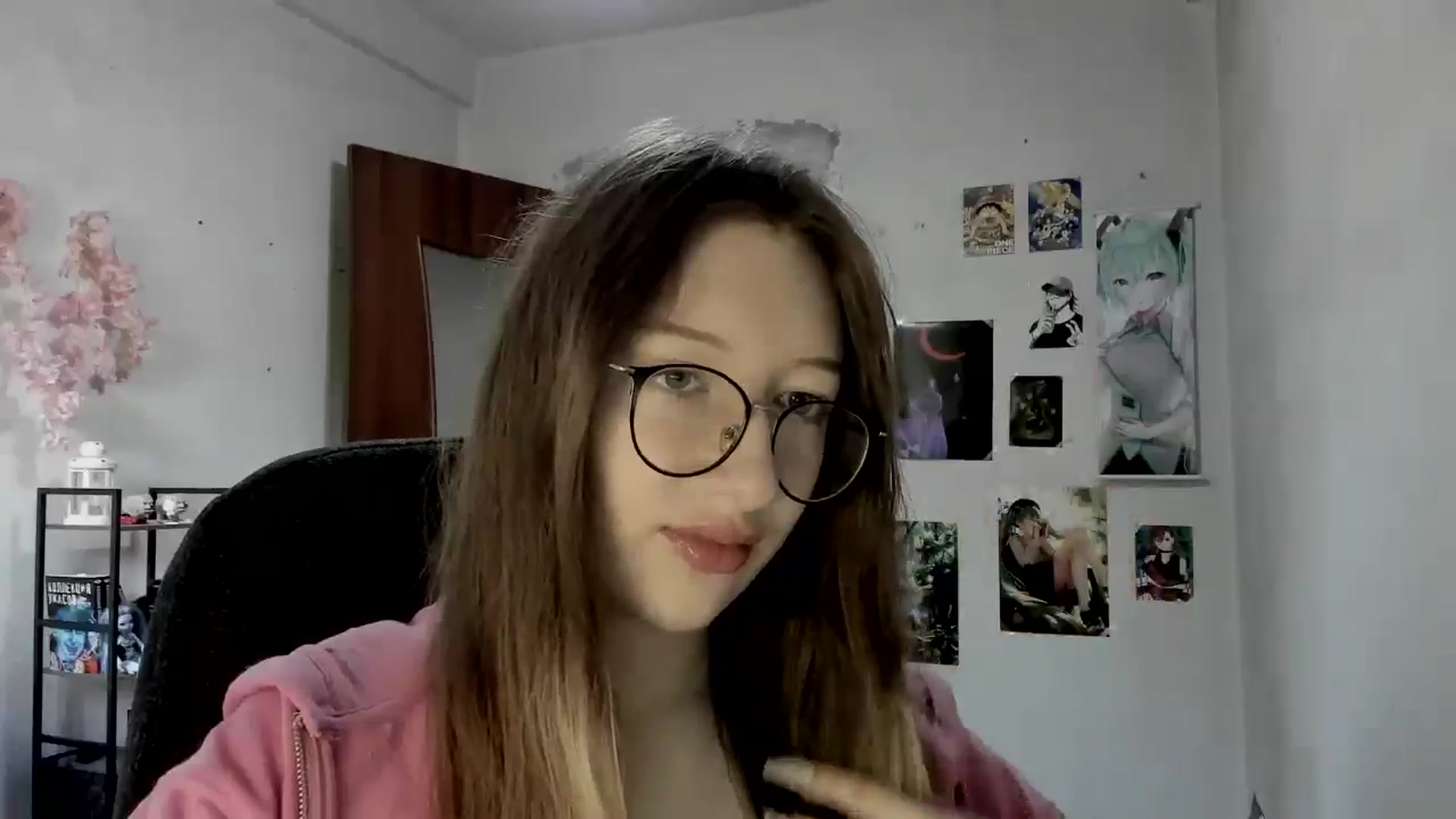 Gallery image thumbnail from CandyyCrushh's myfreecams stream on, 09/13/2025, 13:07 image 9 of 20