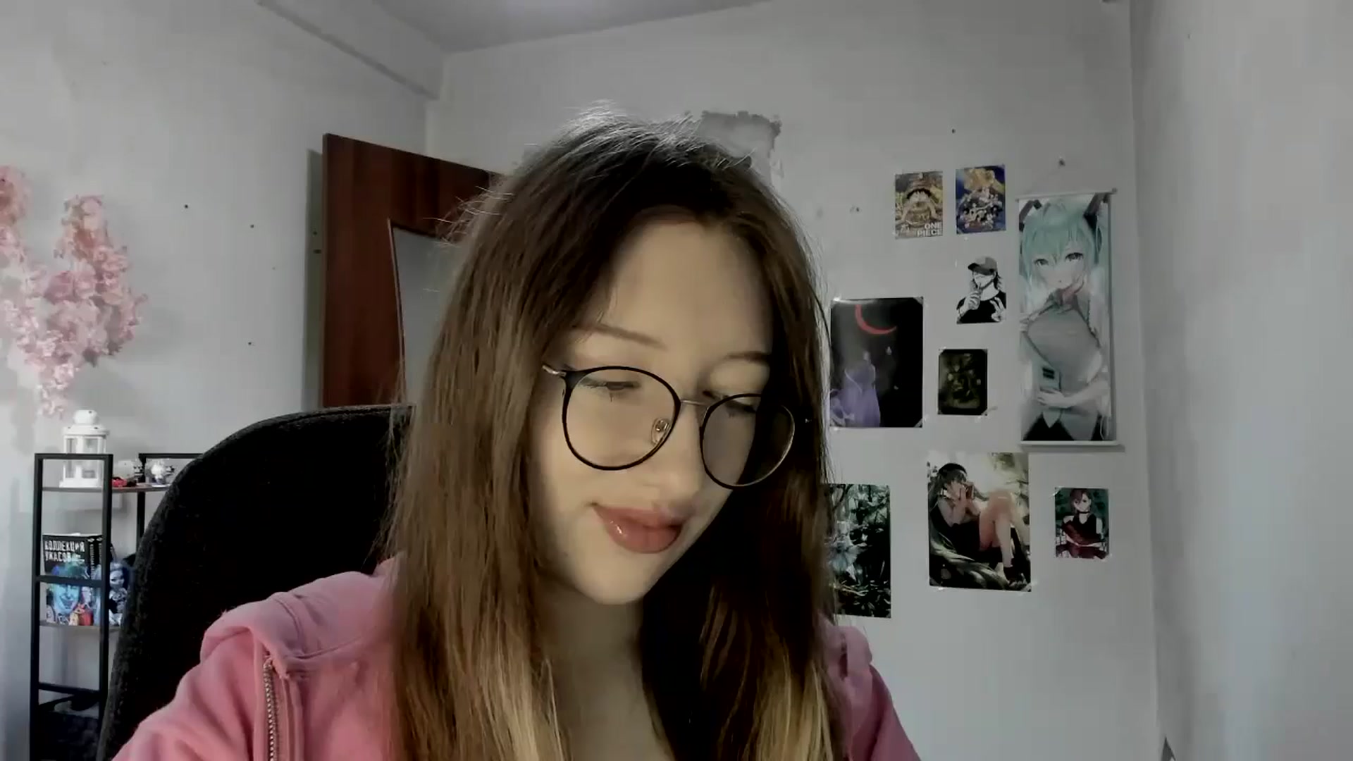 Gallery image thumbnail from CandyyCrushh's myfreecams stream on, 09/13/2025, 13:07 image 2 of 20