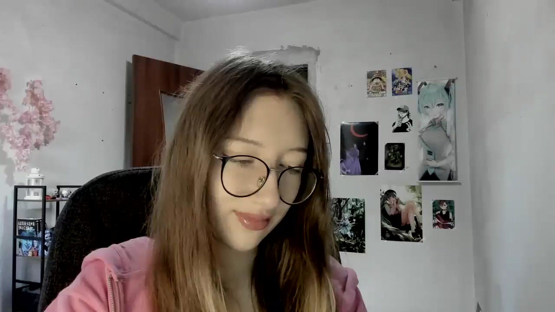 Gallery image thumbnail from CandyyCrushh's myfreecams stream on, 09/13/2025, 13:07 image 18 of 20