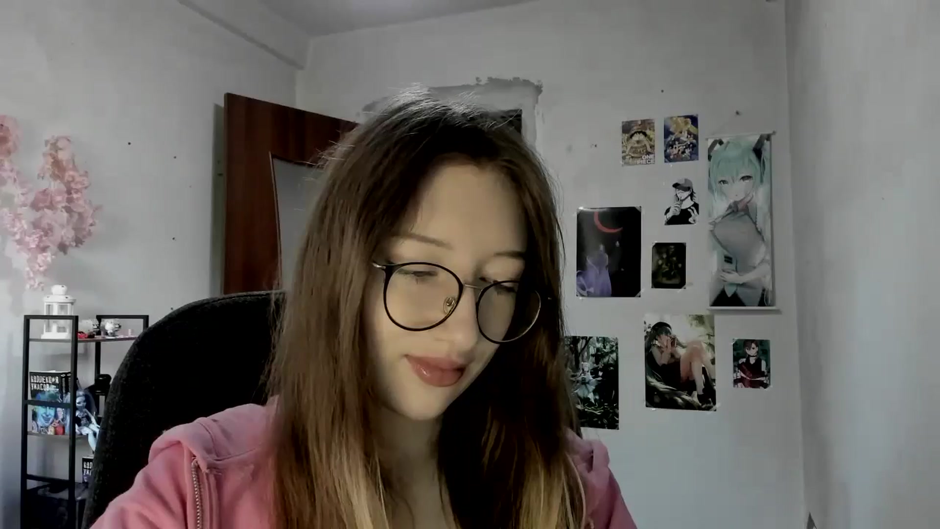 Gallery image thumbnail from CandyyCrushh's myfreecams stream on, 09/13/2025, 13:07 image 7 of 20