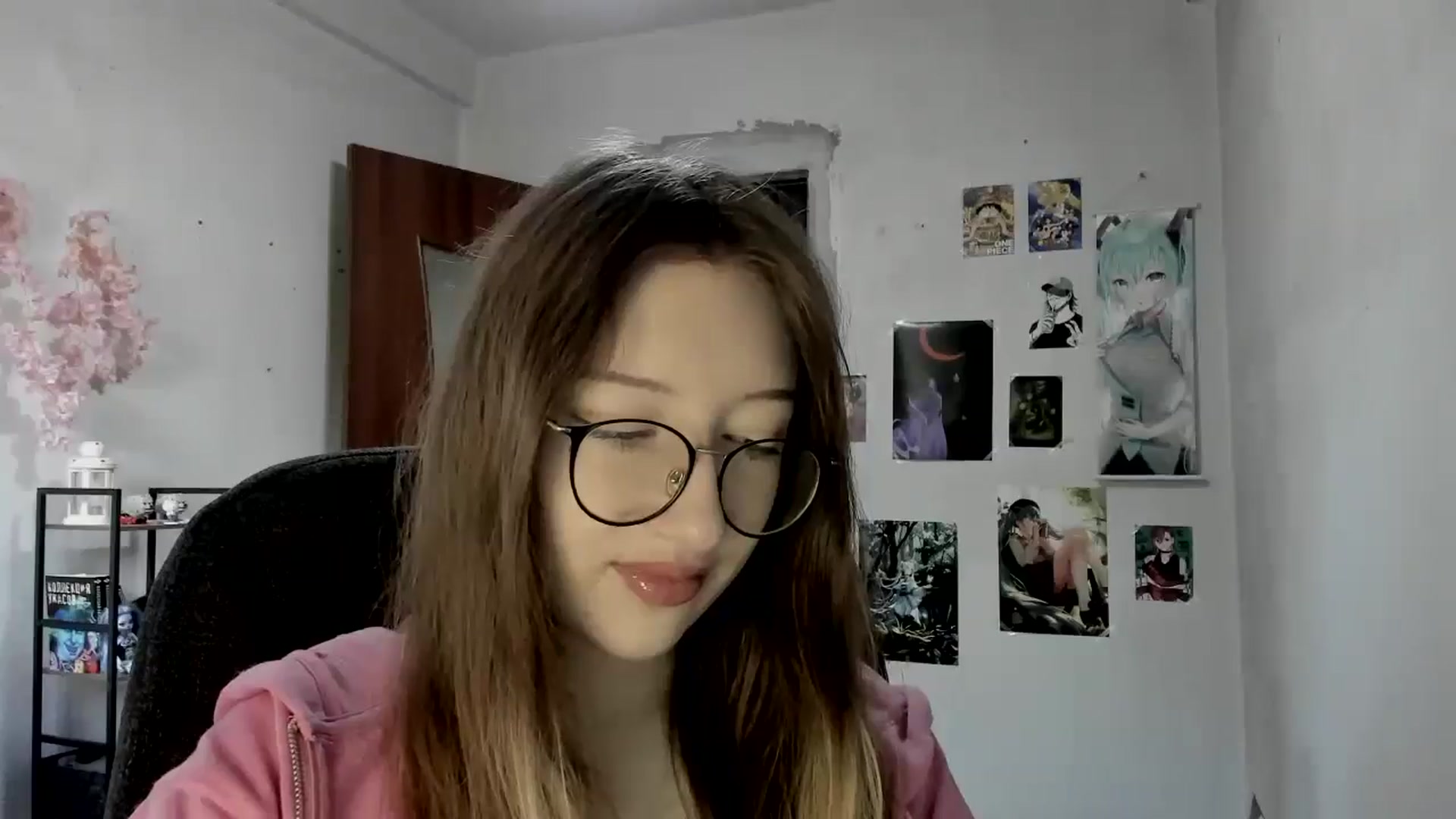 Gallery image thumbnail from CandyyCrushh's myfreecams stream on, 09/13/2025, 13:07 image 12 of 20