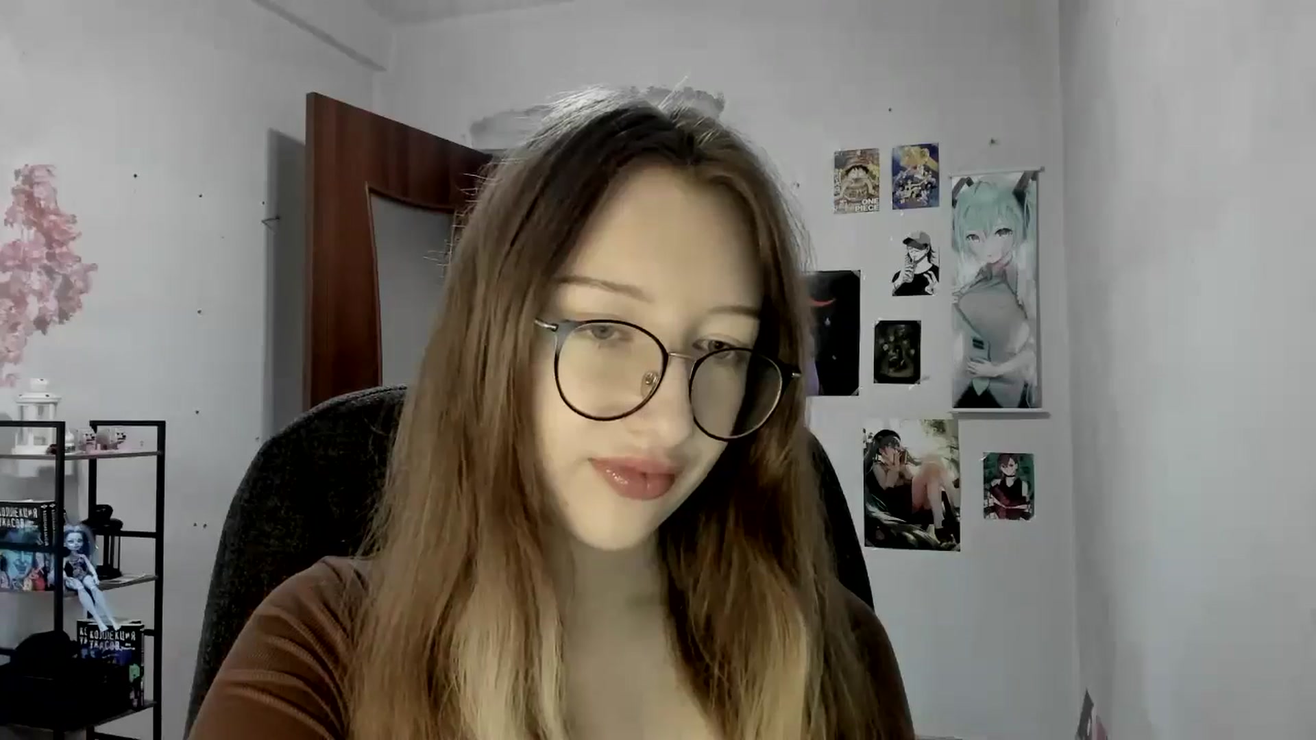 Gallery image thumbnail from CandyyCrushh's myfreecams stream on, 09/24/2025, 15:01 image 8 of 20