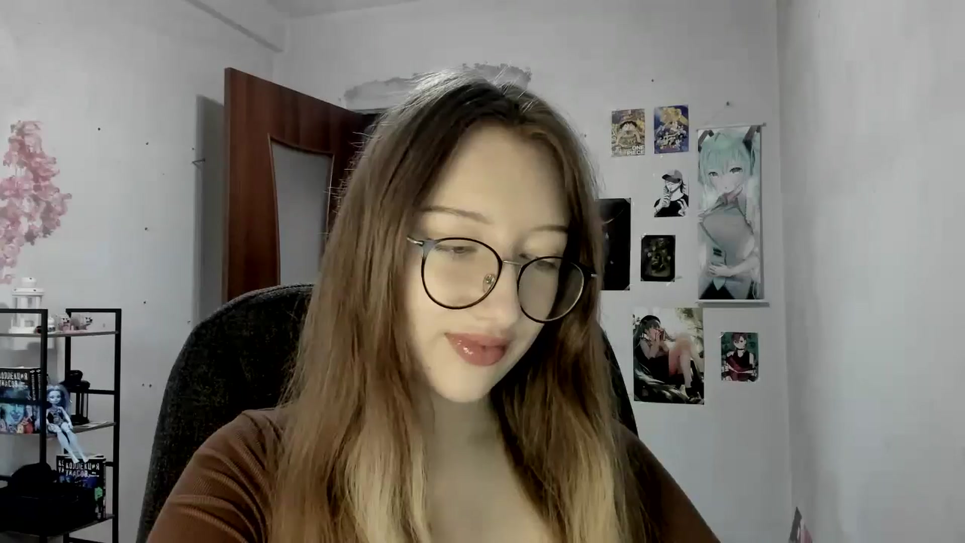 Gallery image thumbnail from CandyyCrushh's myfreecams stream on, 09/24/2025, 15:01 image 12 of 20