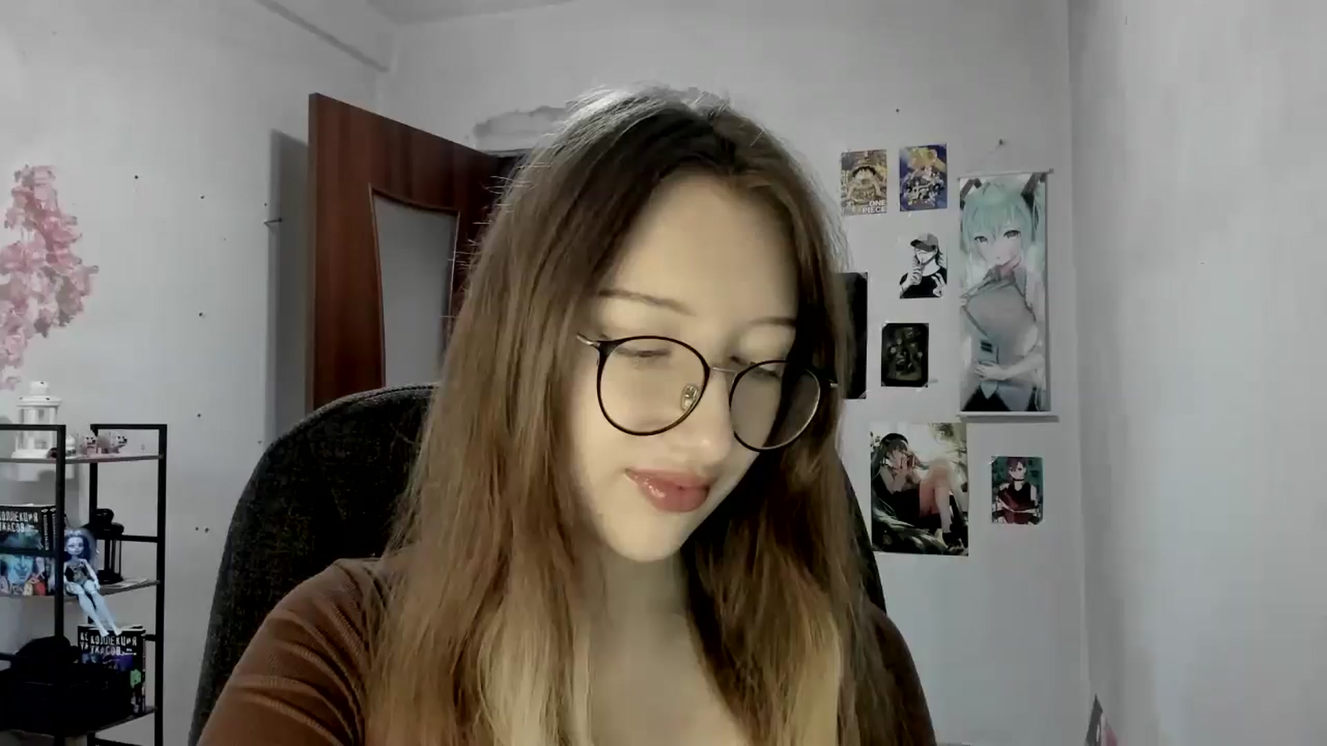Gallery image thumbnail from CandyyCrushh's myfreecams stream on, 09/24/2025, 15:01 image 1 of 20