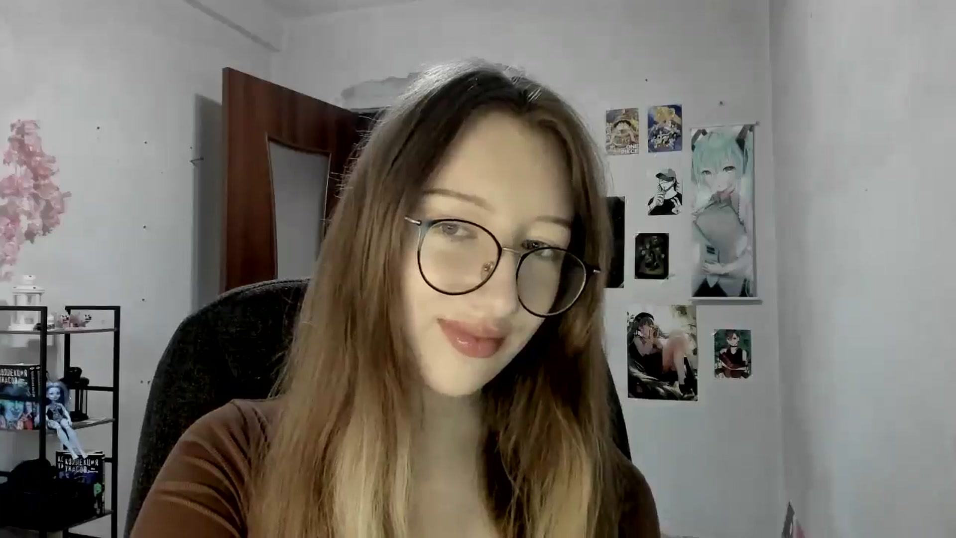 Gallery image thumbnail from CandyyCrushh's myfreecams stream on, 09/24/2025, 15:01 image 18 of 20