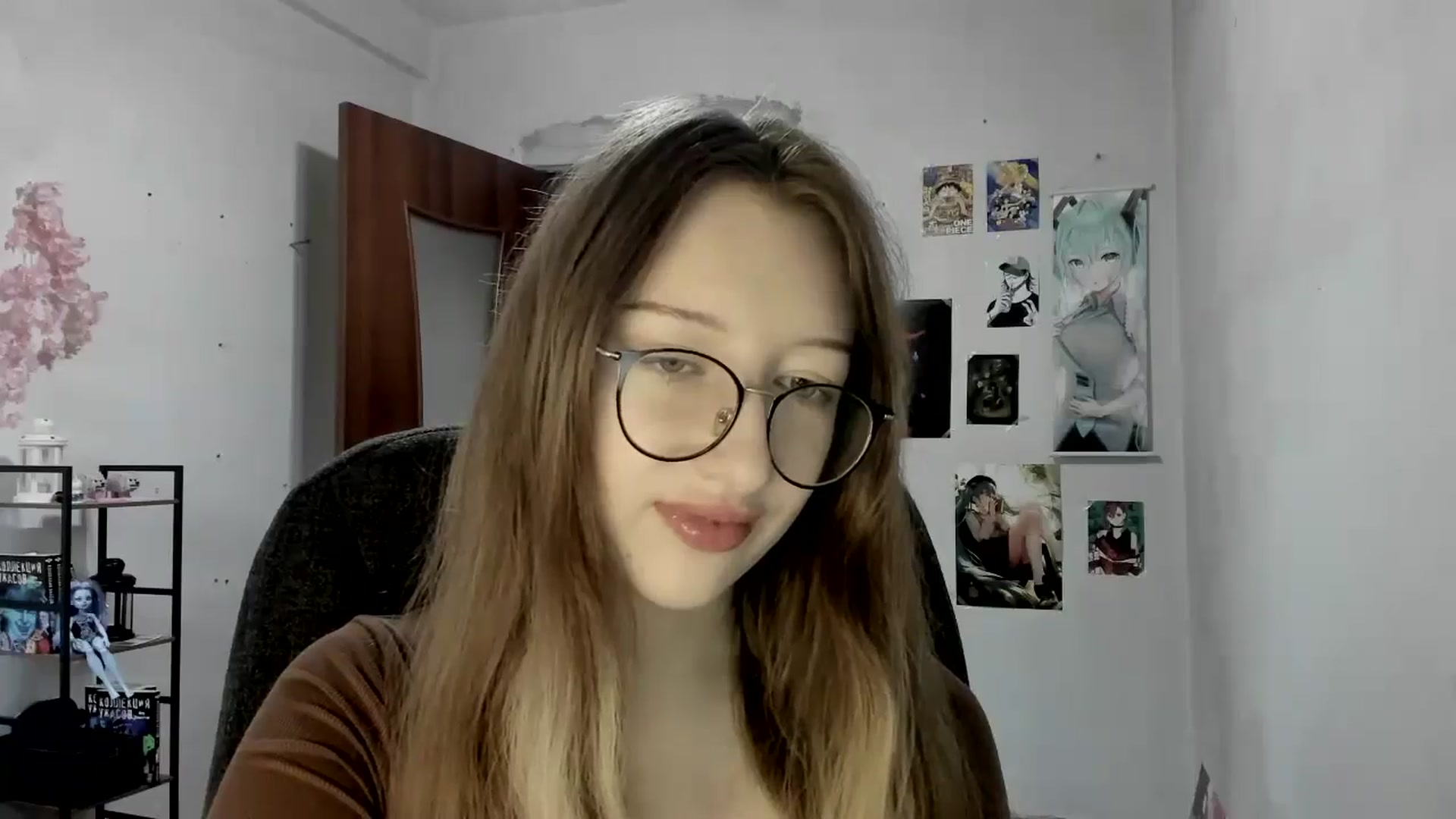 Gallery image thumbnail from CandyyCrushh's myfreecams stream on, 09/24/2025, 15:01 image 4 of 20