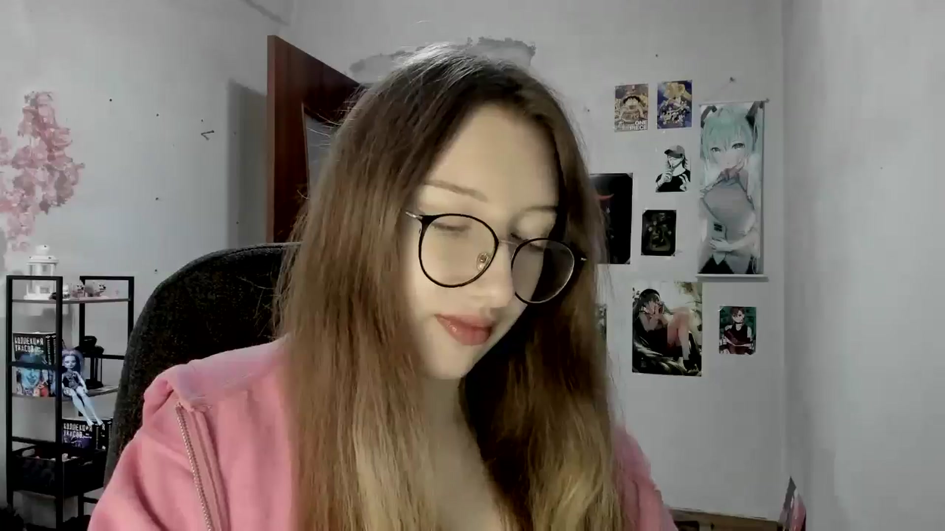 Gallery image thumbnail from CandyyCrushh's myfreecams stream on, 09/29/2025, 14:38 image 13 of 20