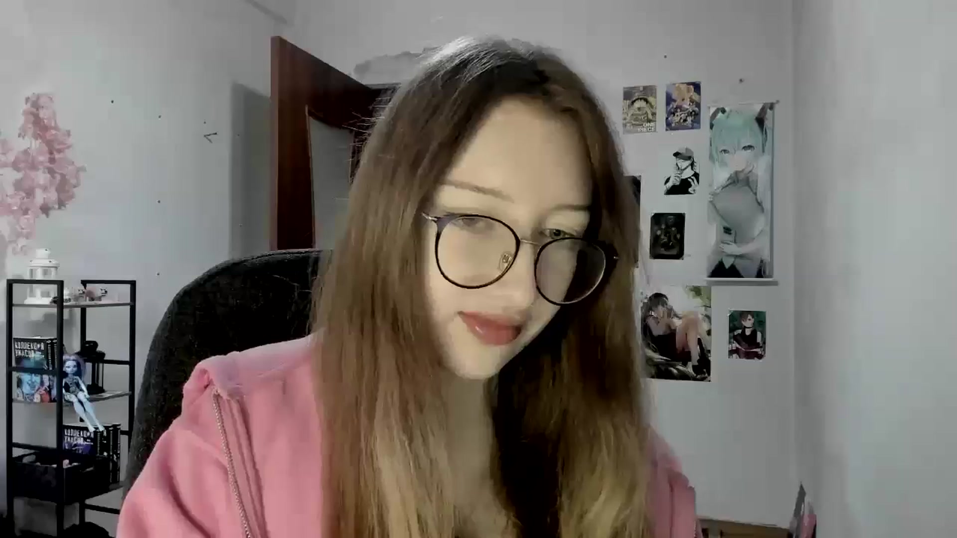 Gallery image thumbnail from CandyyCrushh's myfreecams stream on, 09/29/2025, 14:38 image 8 of 20
