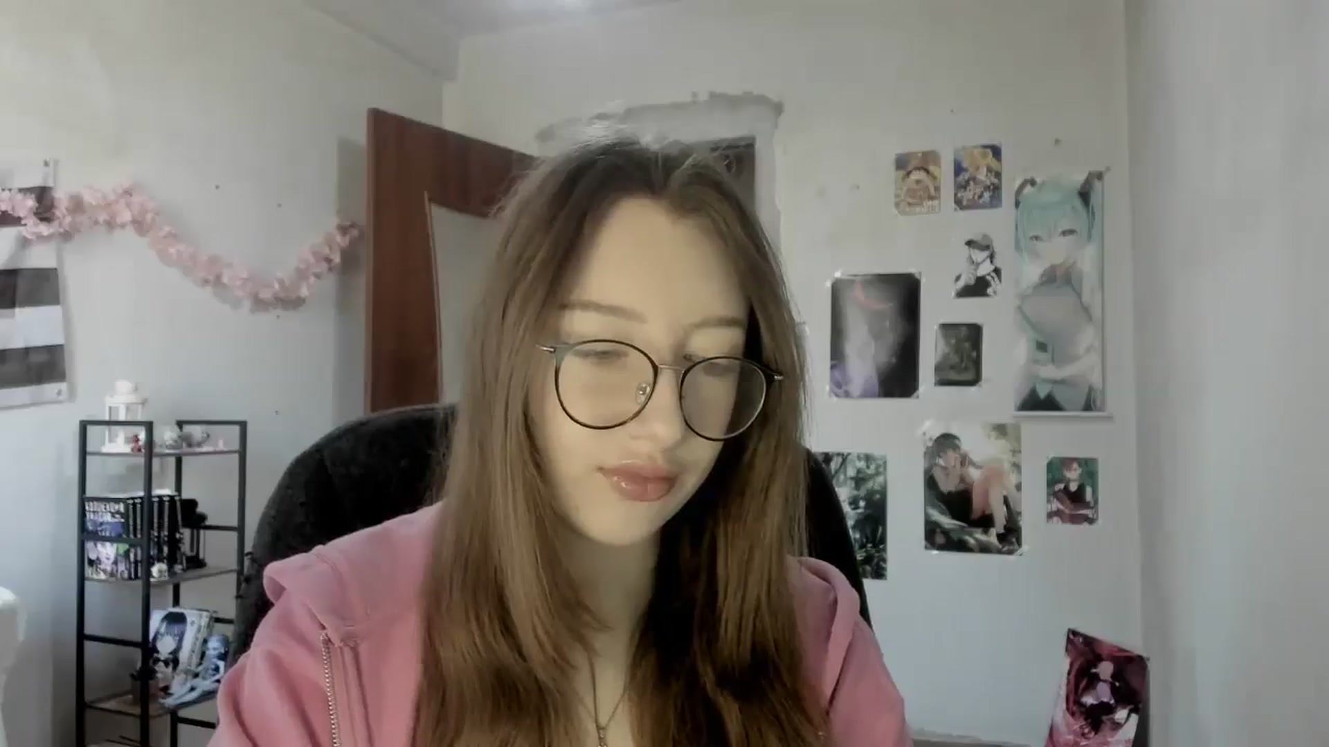 Gallery image thumbnail from CandyyCrushh's myfreecams stream on, 03/12/2026, 10:54 image 5 of 20