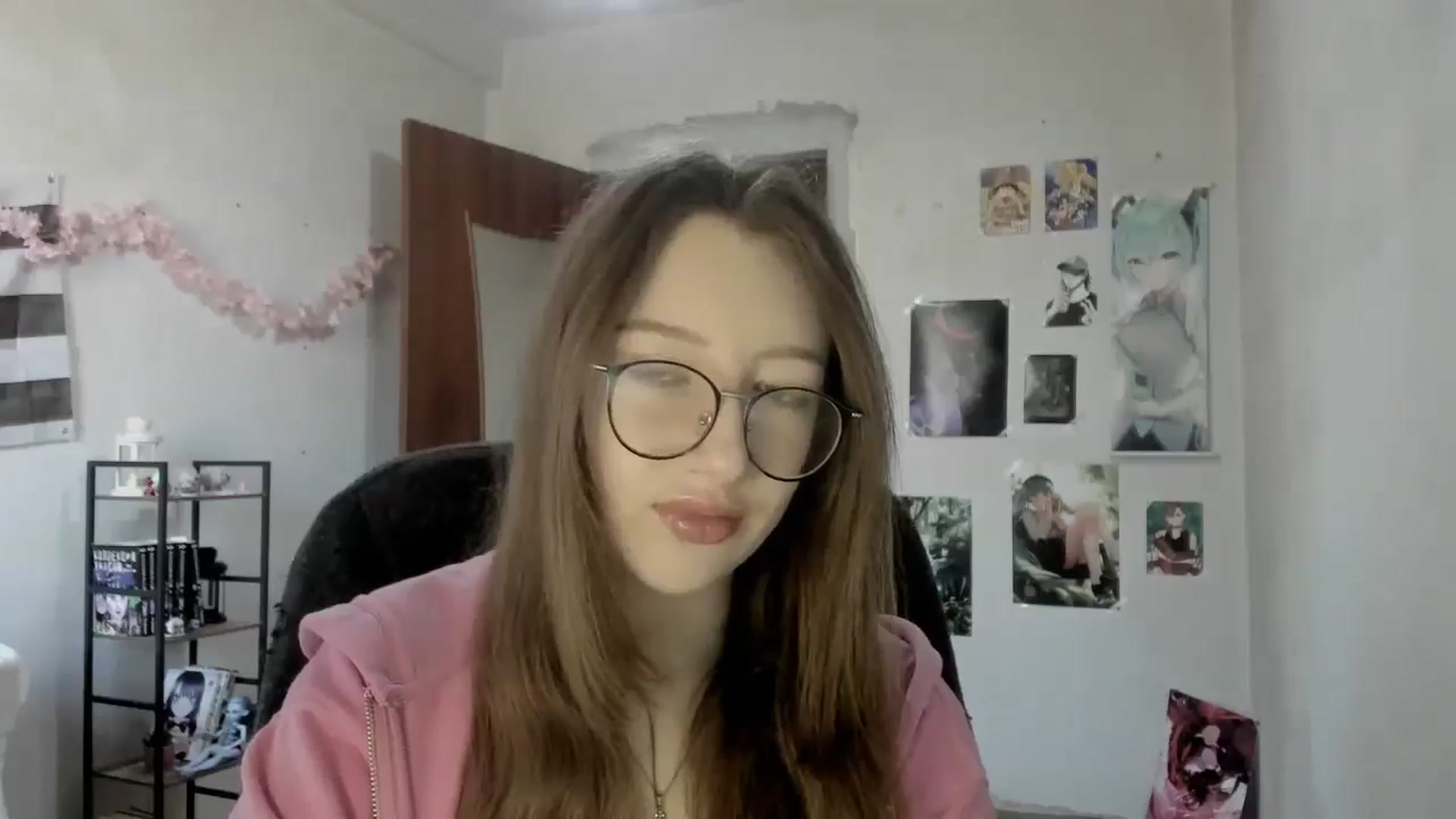 Gallery image thumbnail from CandyyCrushh's myfreecams stream on, 03/12/2026, 10:54 image 9 of 20