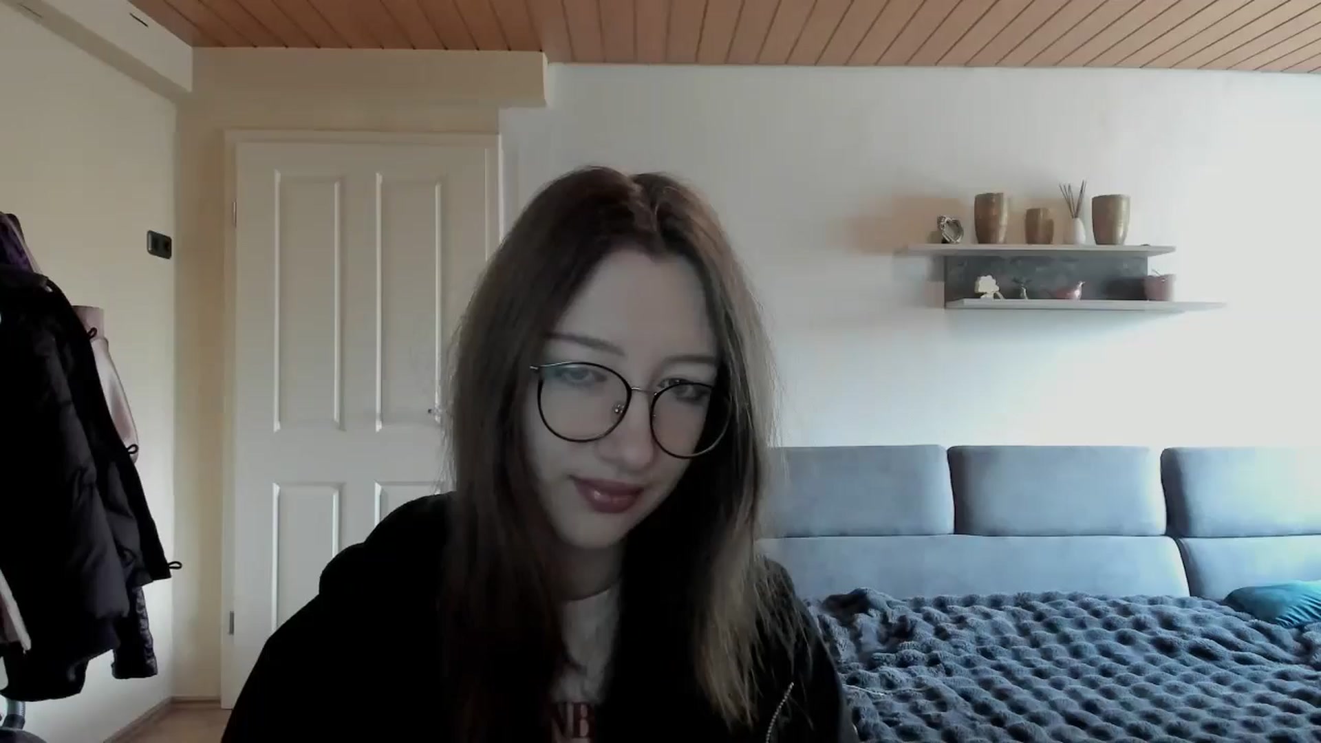 Gallery image thumbnail from CandyyCrushh's myfreecams stream on, 04/14/2026, 10:57 image 9 of 20