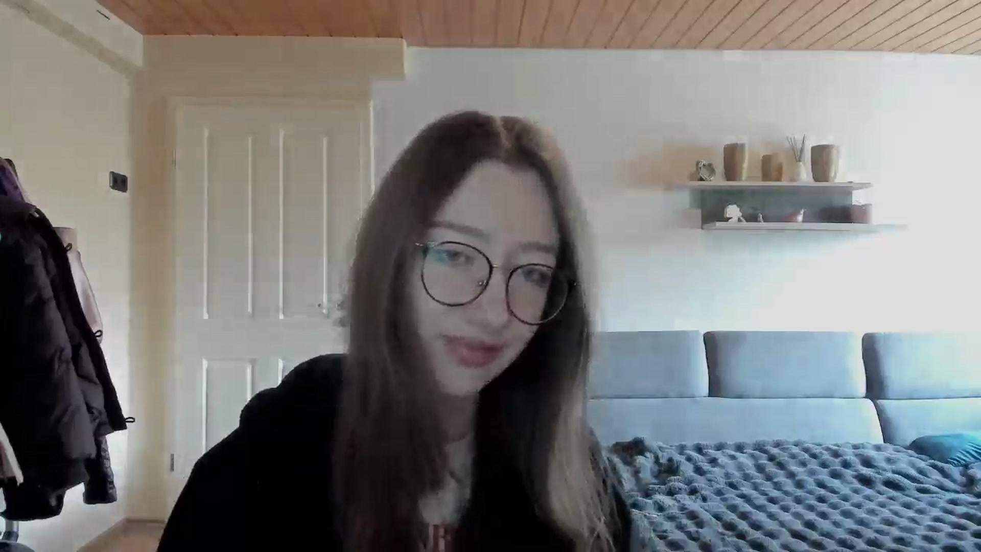 Gallery image thumbnail from CandyyCrushh's myfreecams stream on, 04/14/2026, 10:57 image 2 of 20