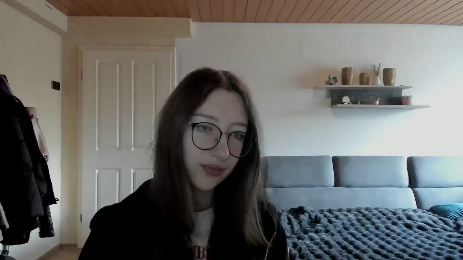 Gallery image thumbnail from CandyyCrushh's myfreecams stream on, 04/14/2026, 11:37 image 11 of 20