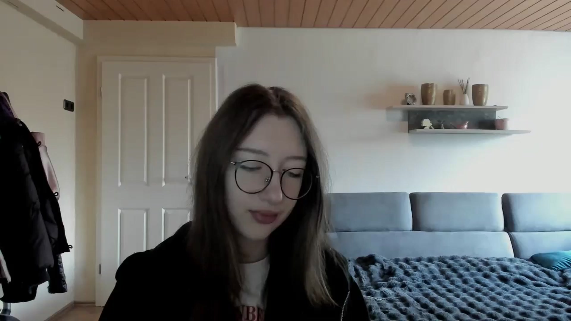 Gallery image thumbnail from CandyyCrushh's myfreecams stream on, 04/14/2026, 11:37 image 16 of 20